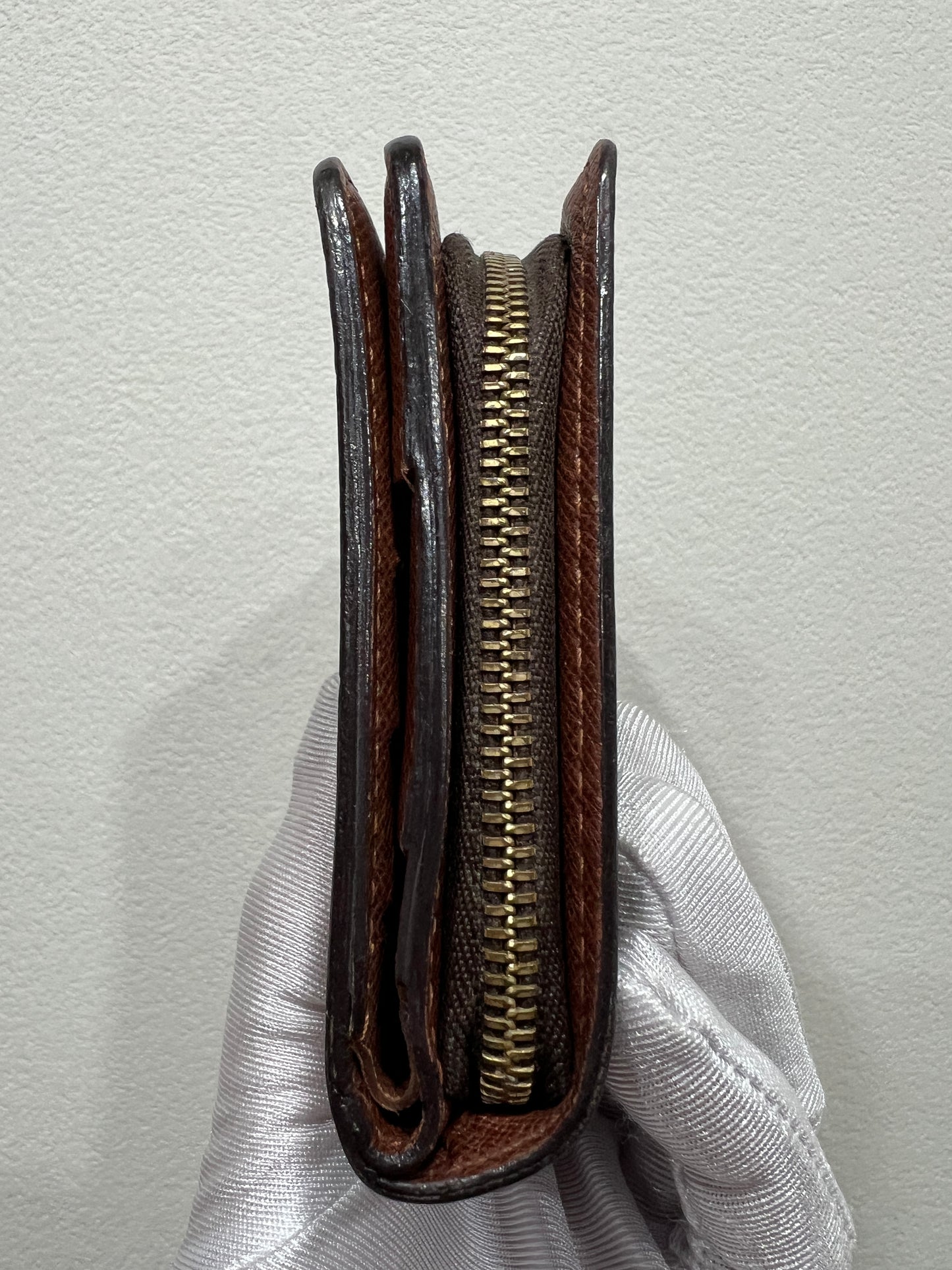 LOUIS VUITTON Wallet