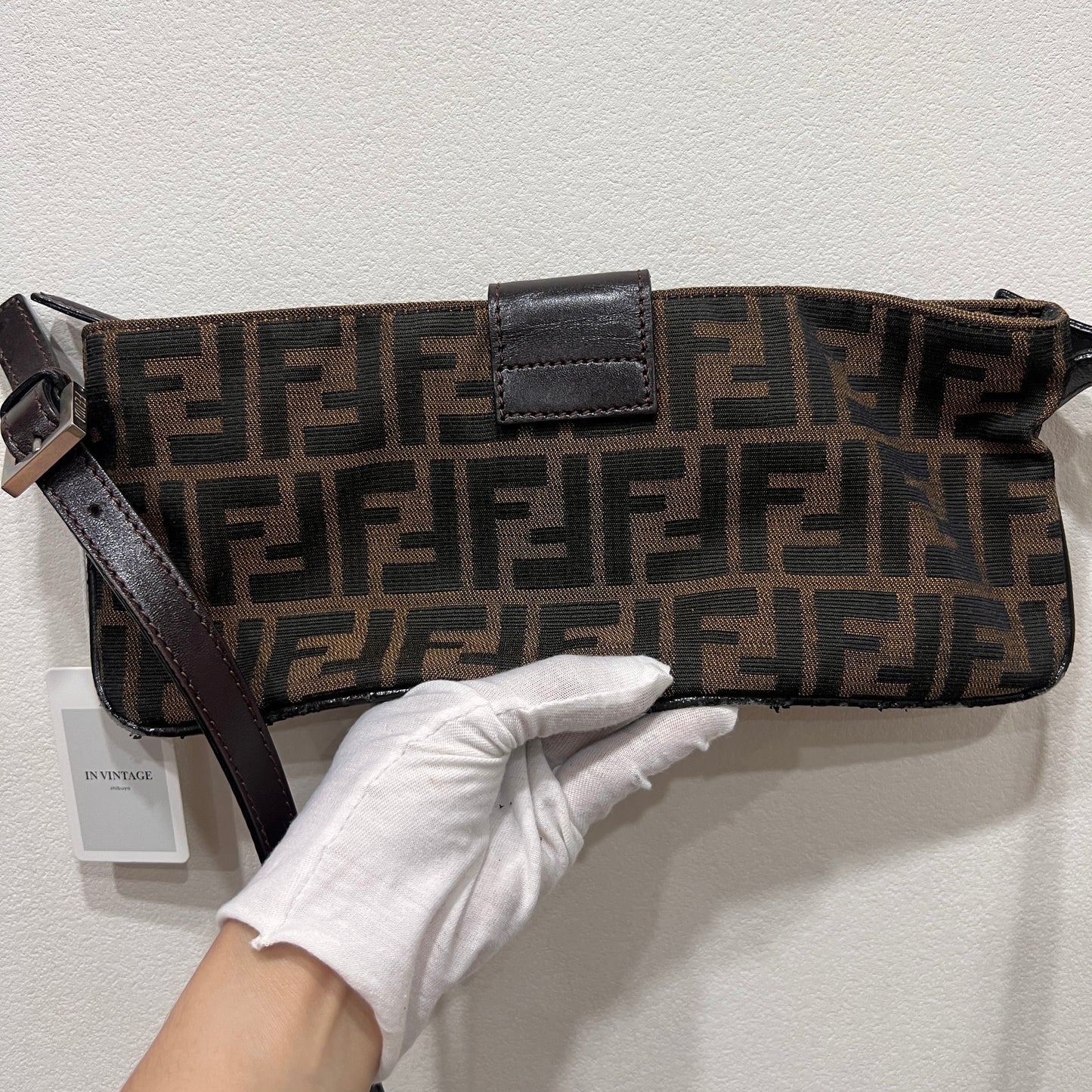 FENDI Crossbody Baguette