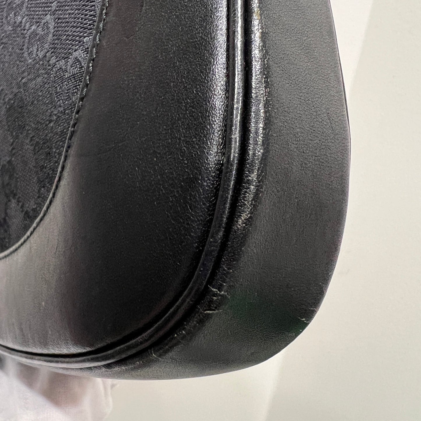 GUCCI Jackie Monogram with Leather Handle