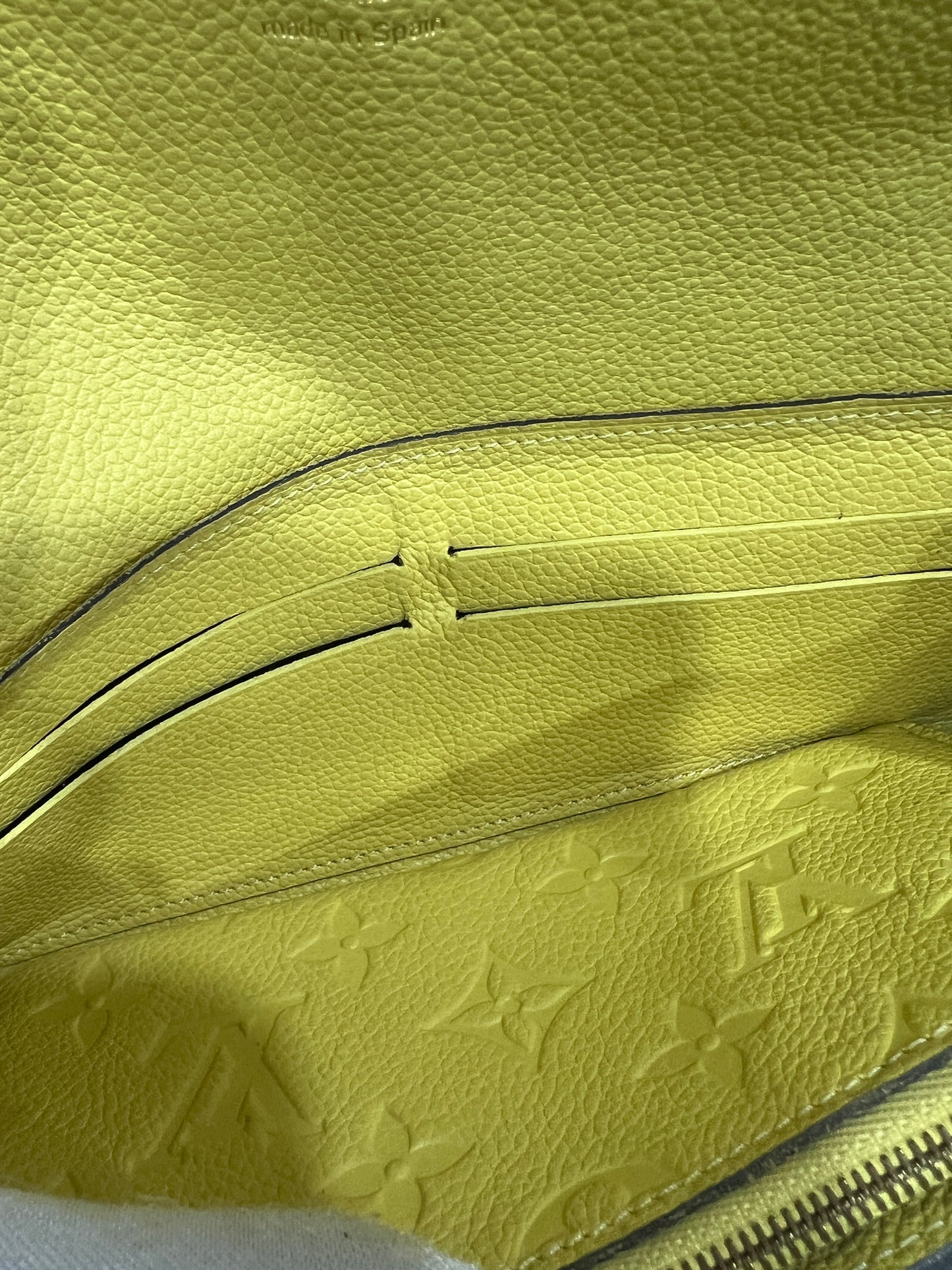 LOUIS VUITTON Empreinte Citrine Leather