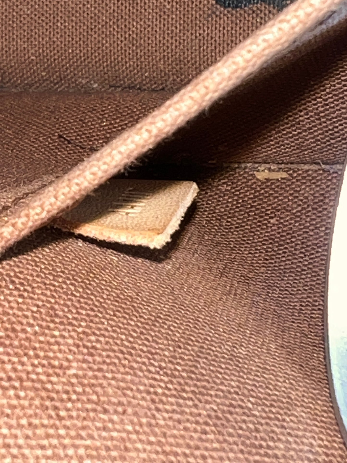 LOUIS VUITTON ALMA BB