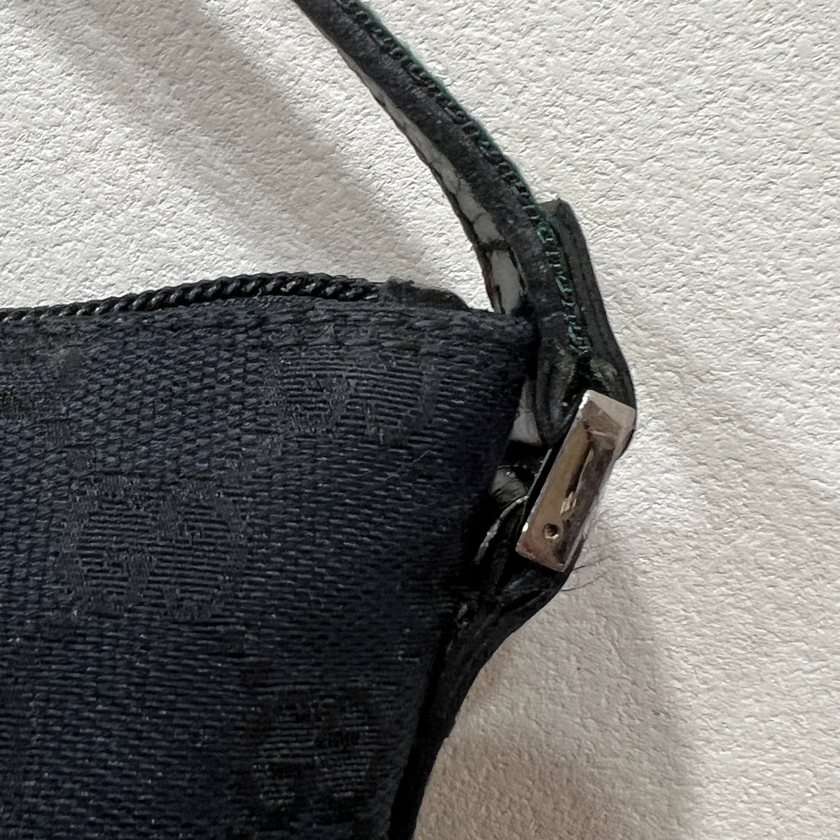 GUCCI Boat Bag