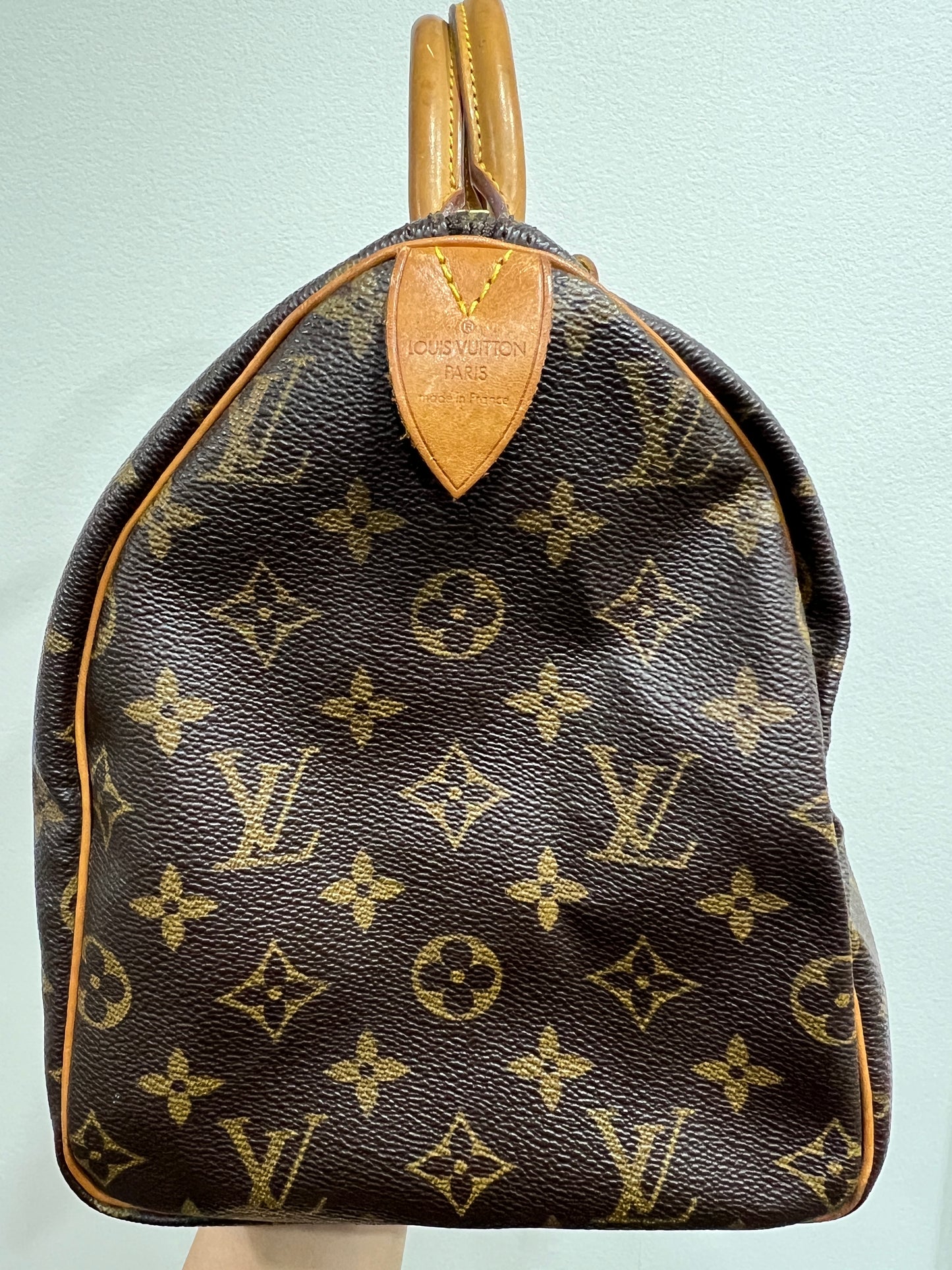 LOUIS VUITTON Speedy 30