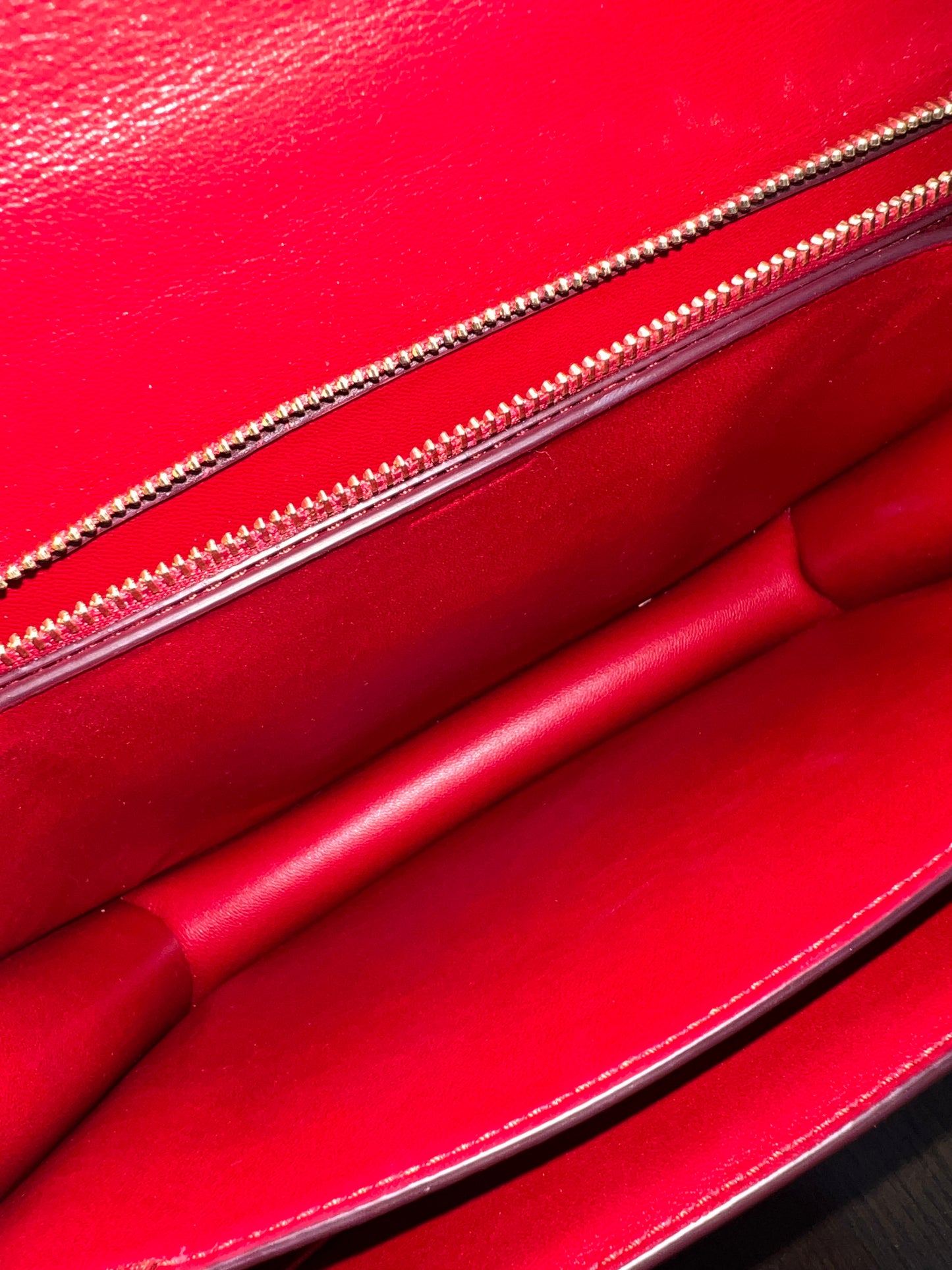 CELINE Classic Box Bag Medium (RED)