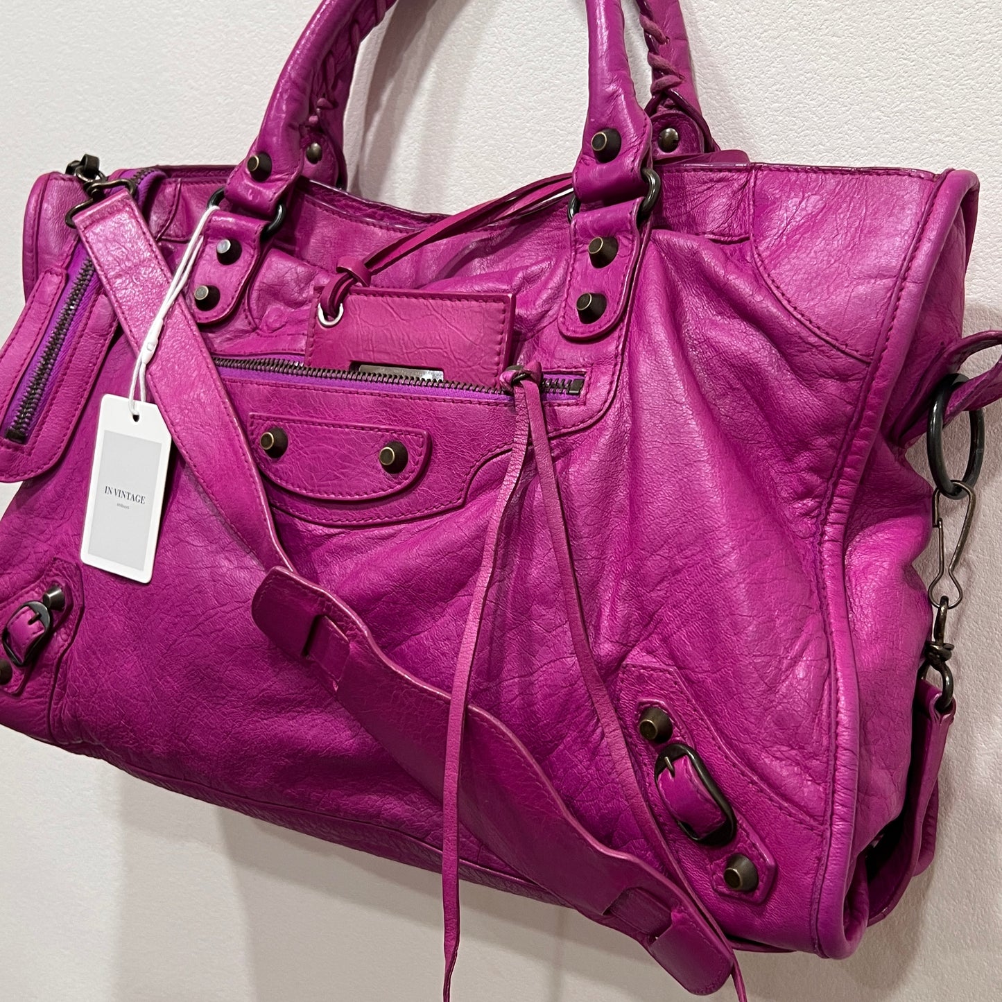 BALENCIAGA City Bag Medium Magenta Pink