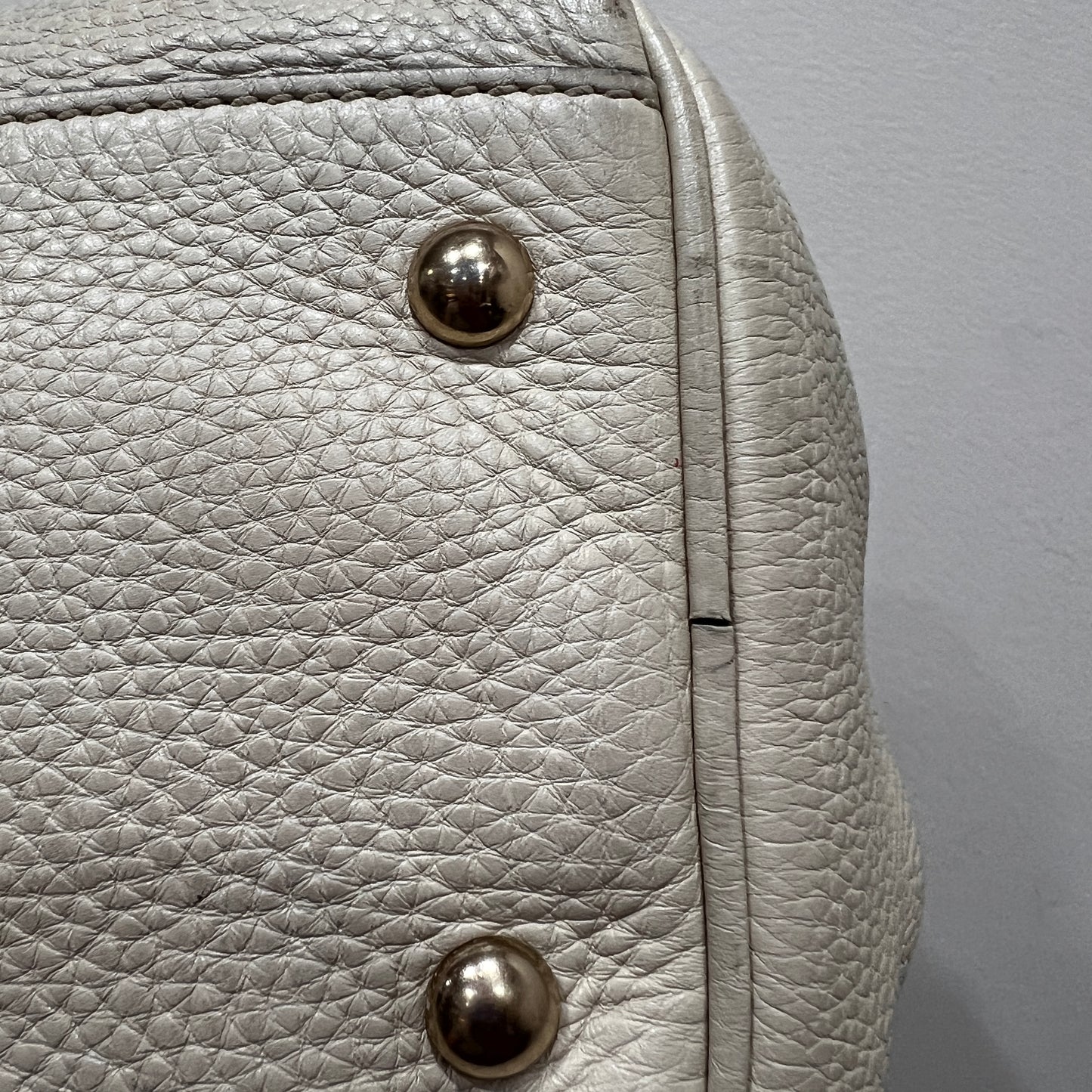 GUCCI Gucci Bamboo White Leather Handbag Shoulder Bag (strap not included)