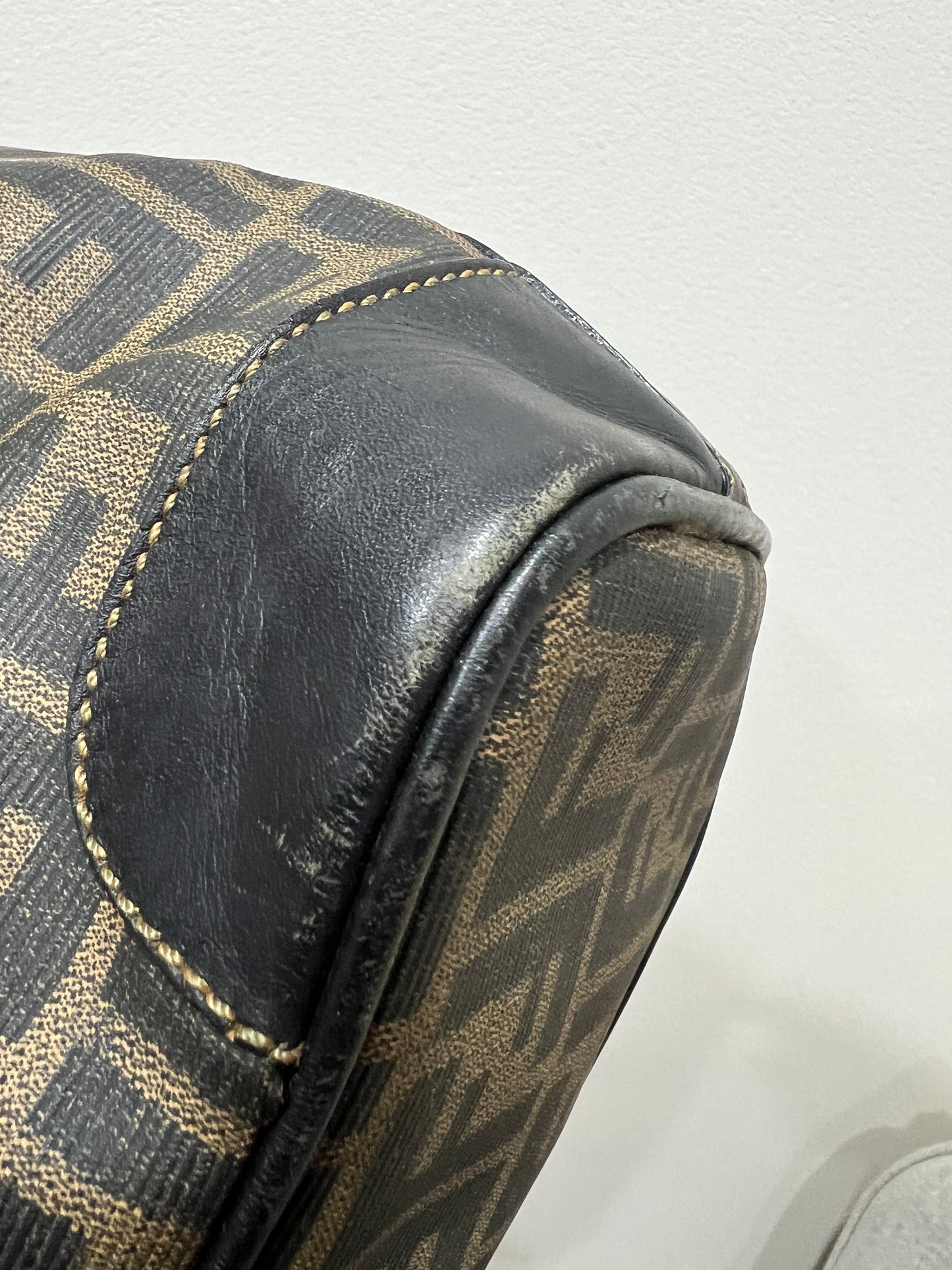 FENDI Drawstring Shoulder Bag