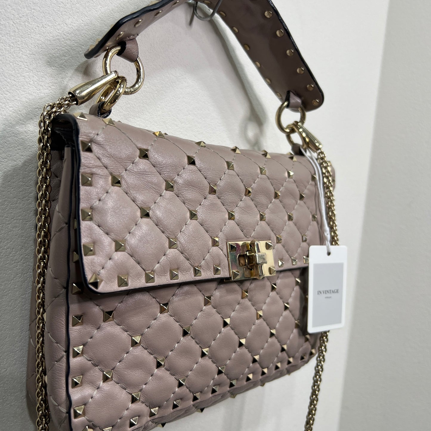 VALENTINO