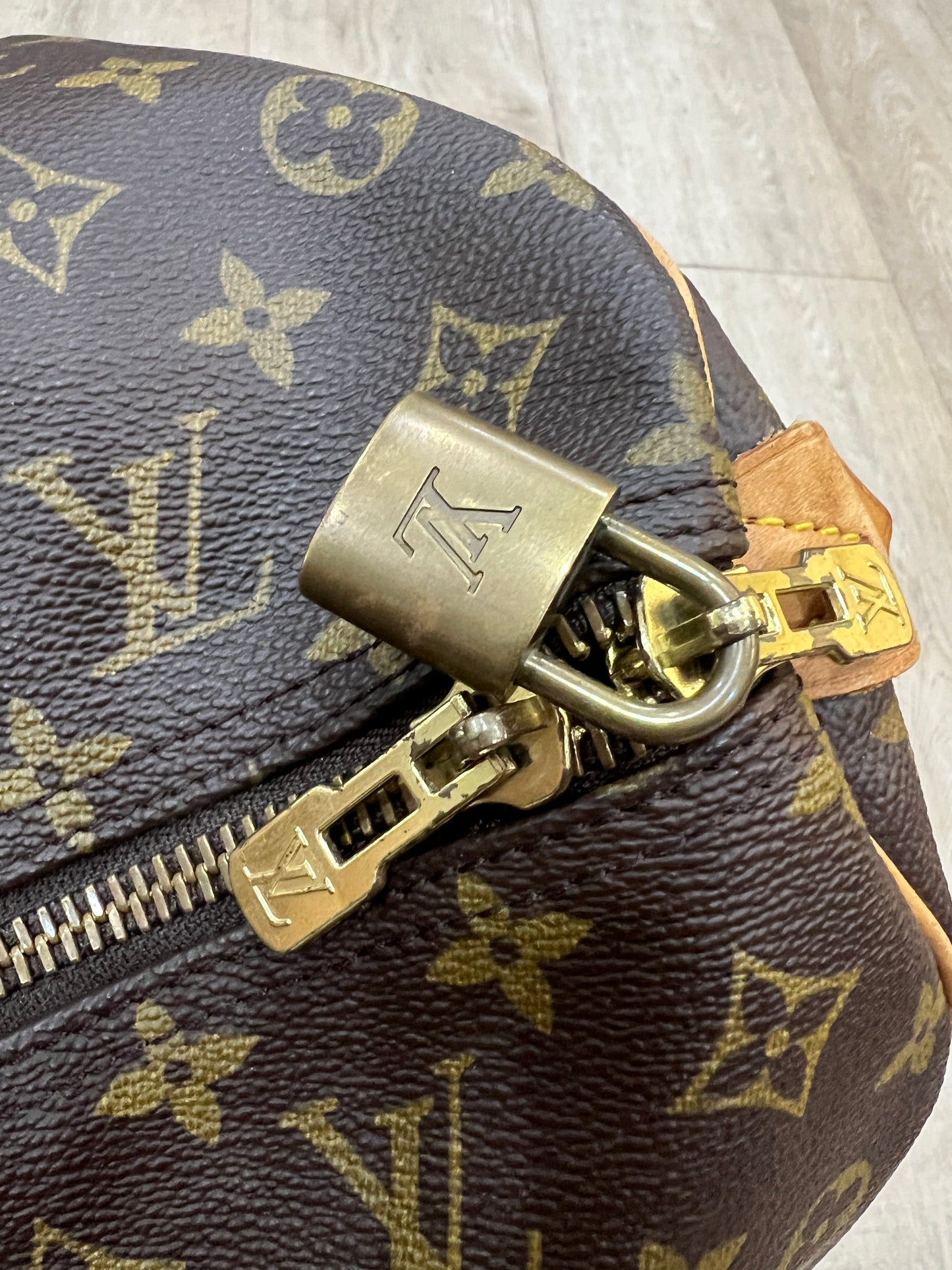 LOUIS VUITTON KEEPALL 60cm