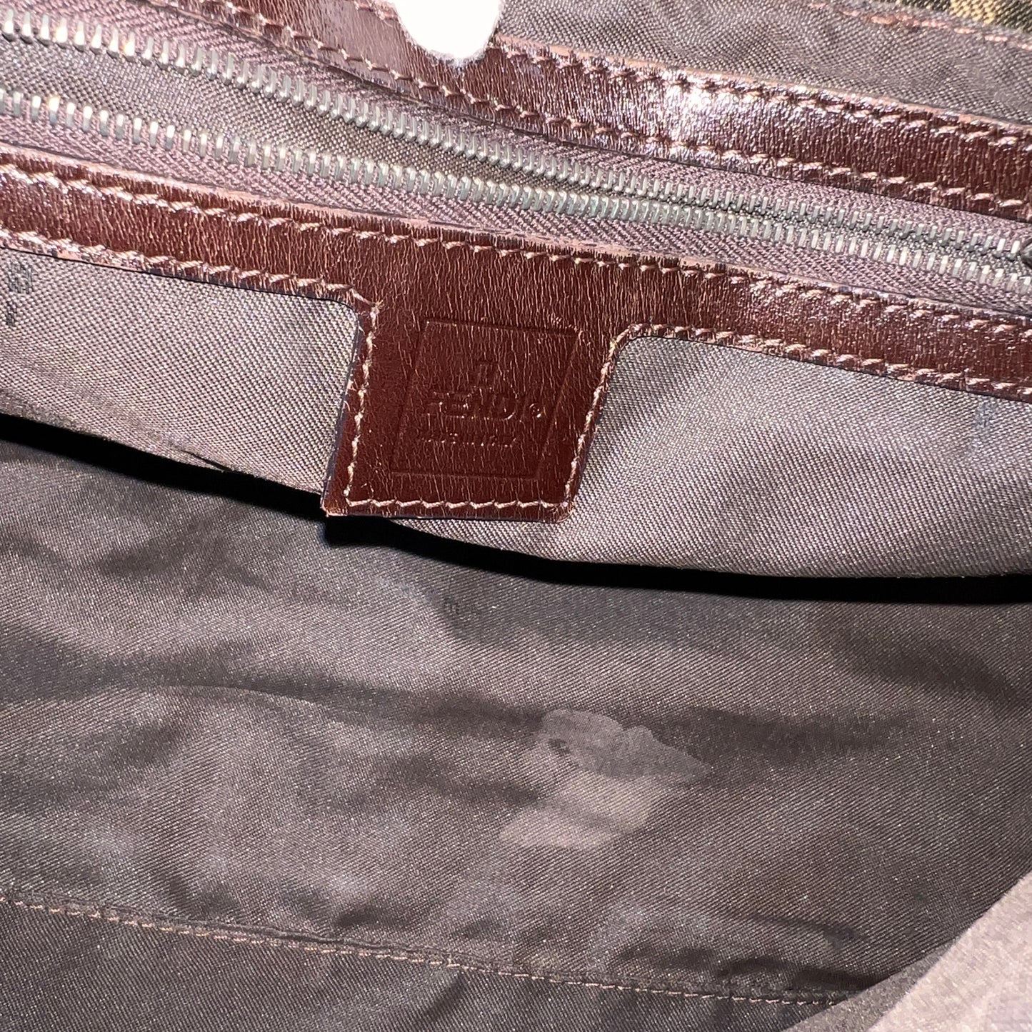 FENDI Mamma Baguette in Long Strap