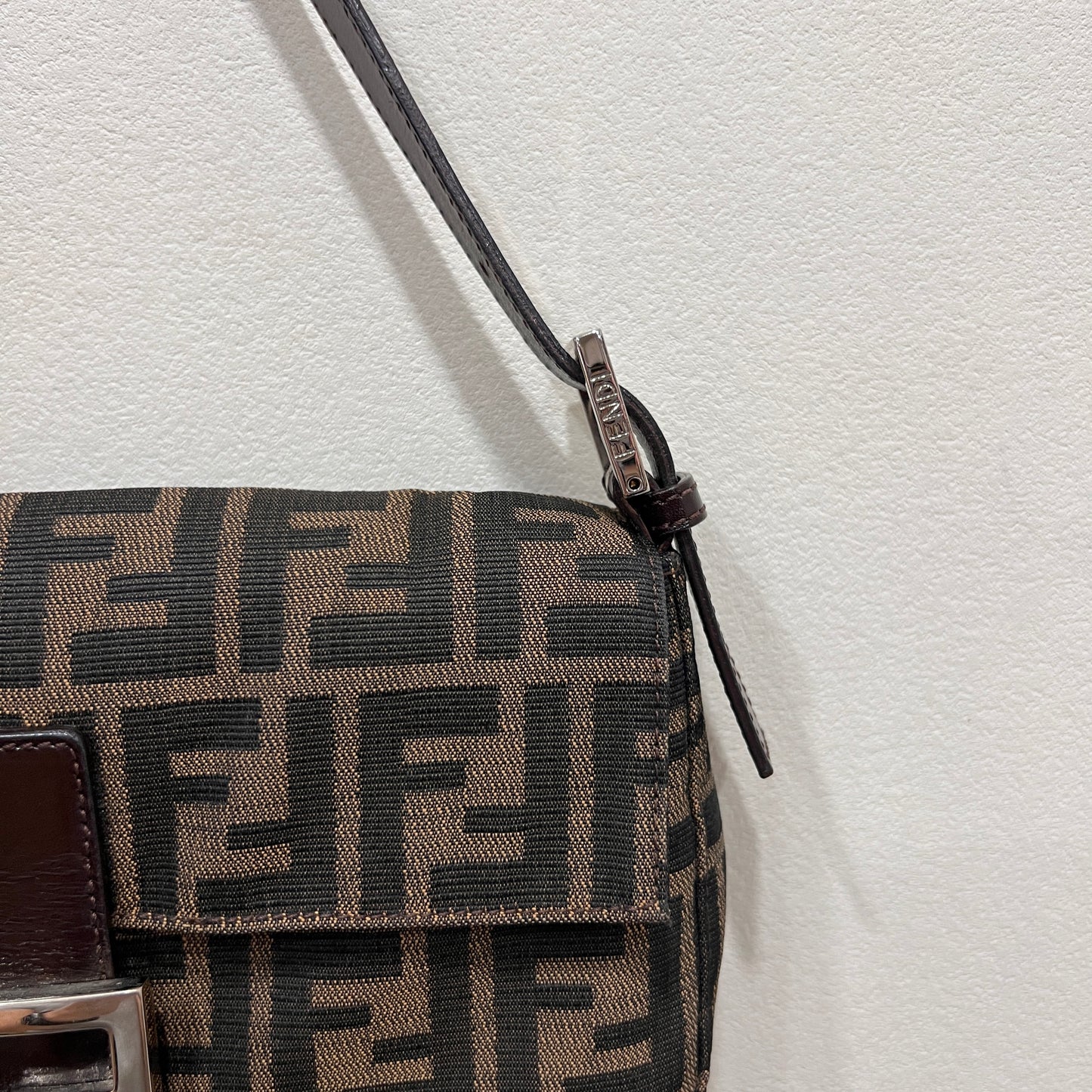FENDI Baguette in Silver