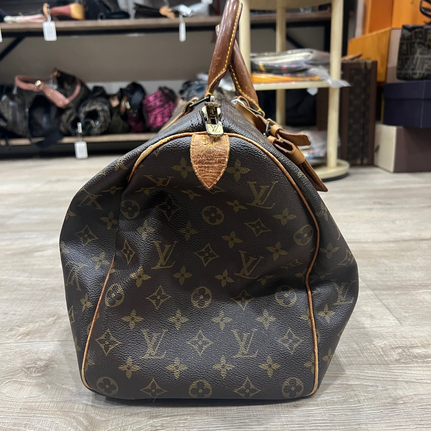 LOUIS VUITTON Keepall 45 ITEM NUMBER: 41576