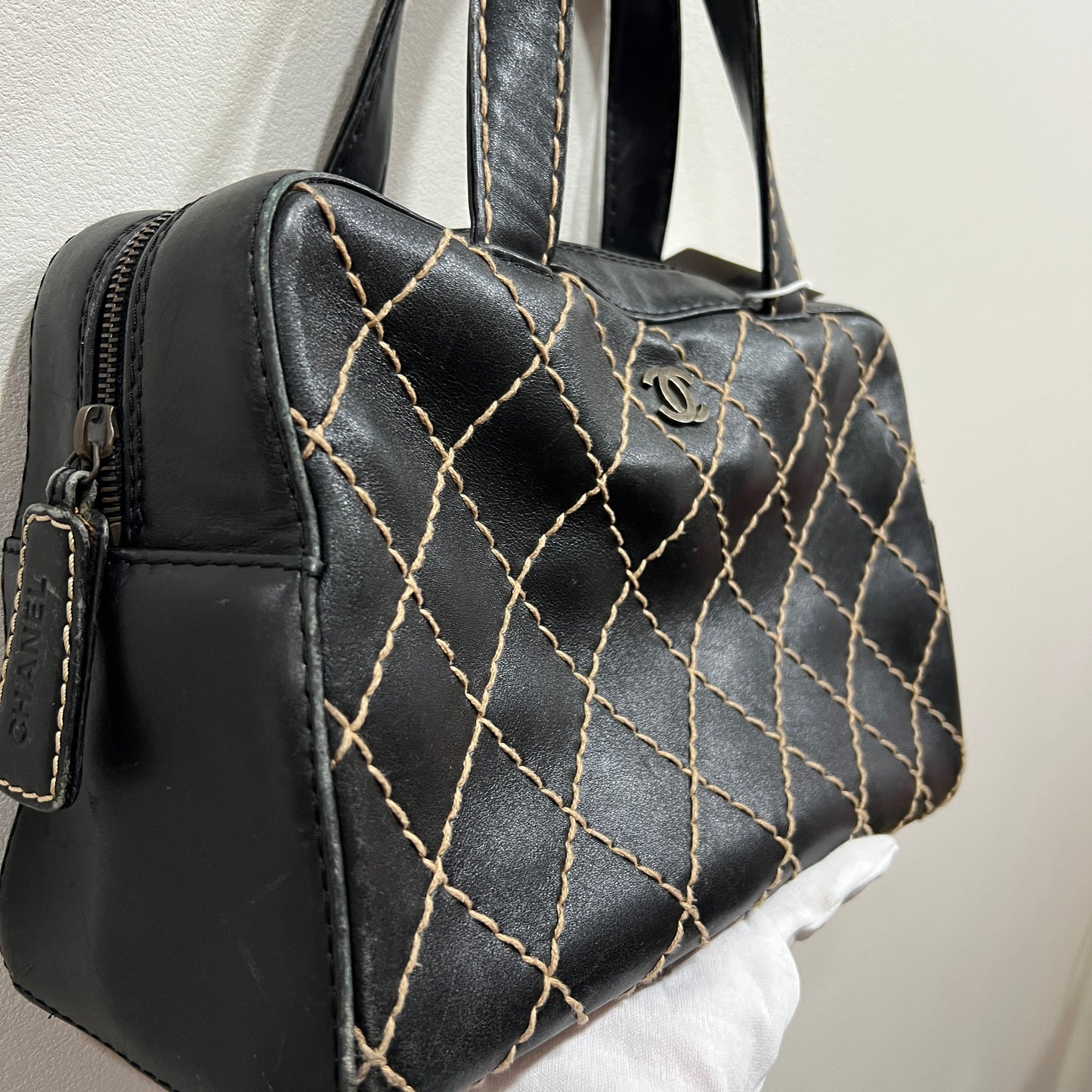 CHANEL V stitch Handbag