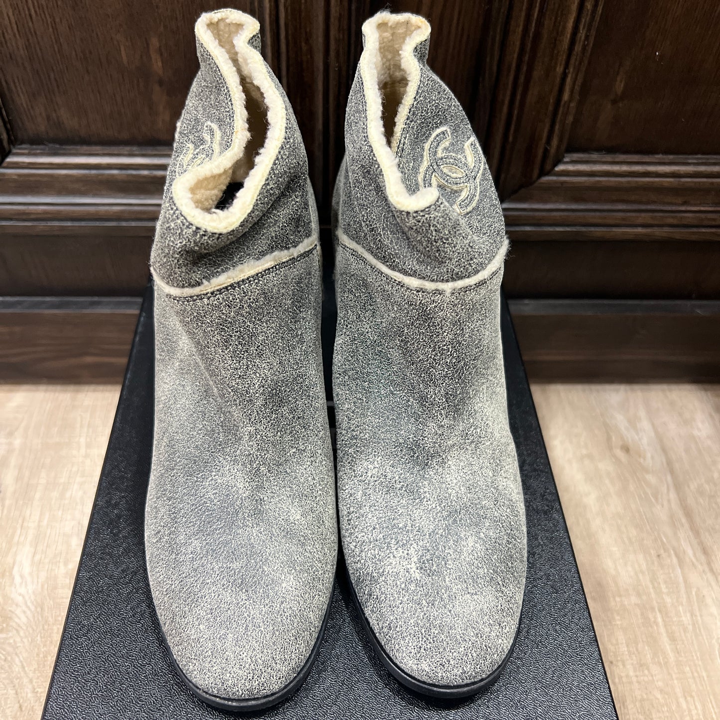 CHANEL Suade Calf Skin CC Ankle Boots Grey Leather Size 38