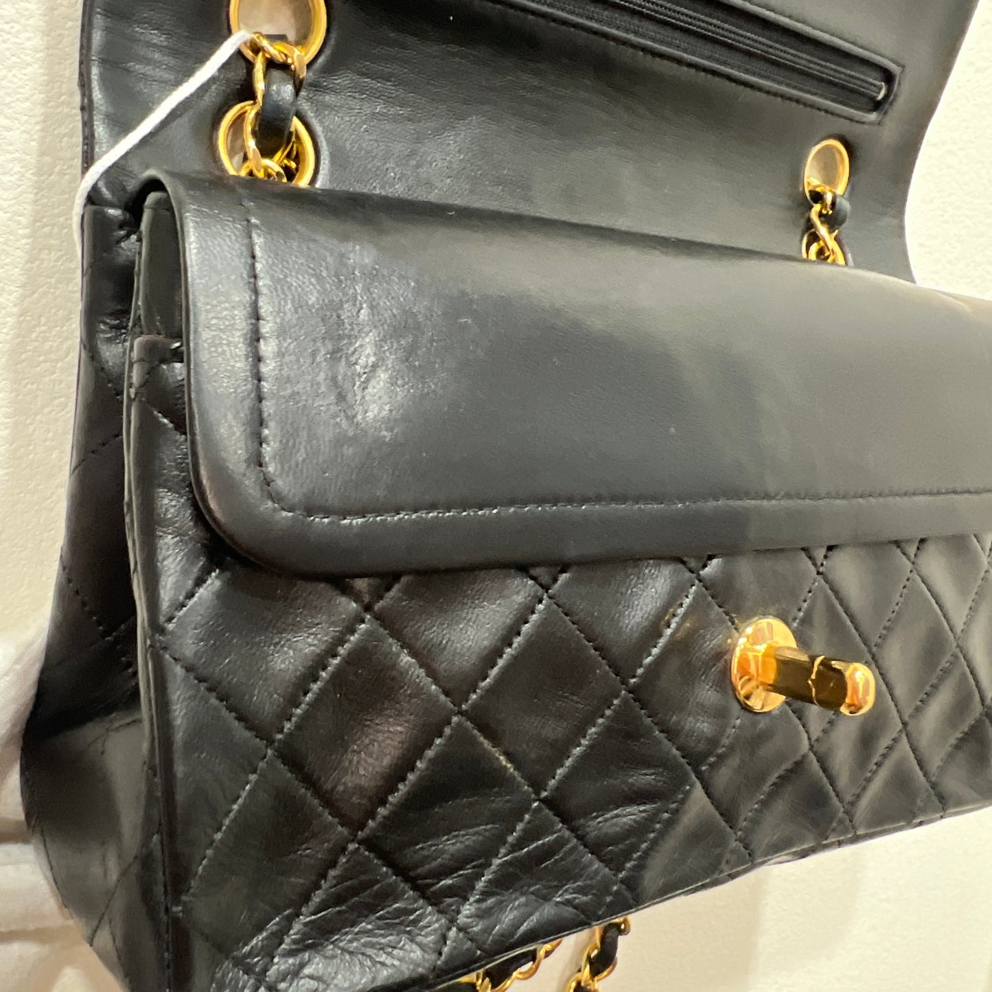 CHANEL CLASSIC DOUBLE FLAP 23cm