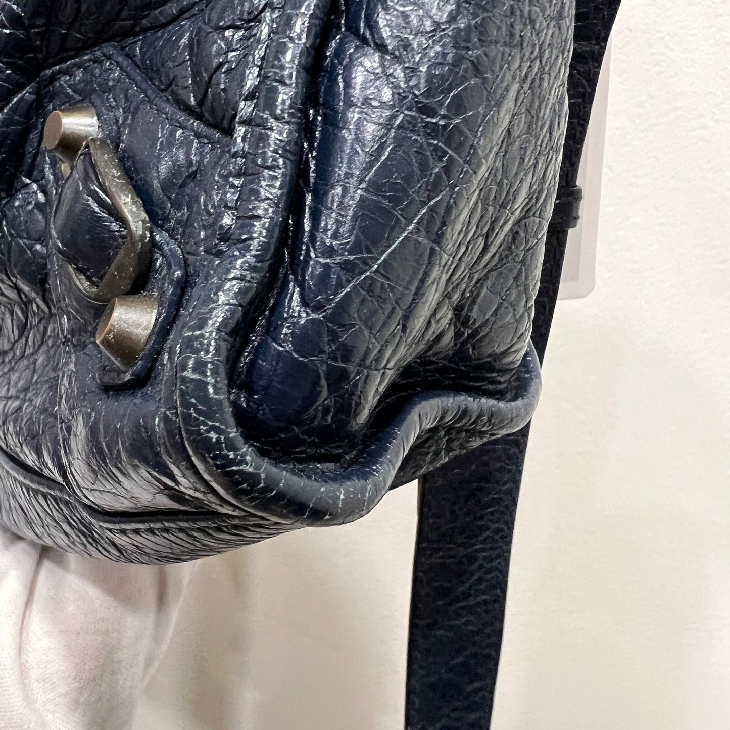 BALENCIAGA City with Long Strap (26042801)