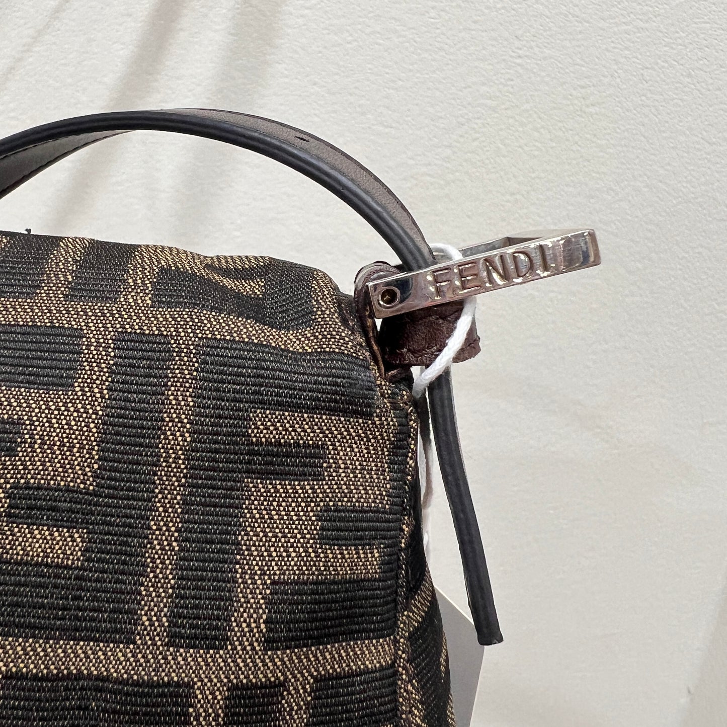 FENDI Mamma Baguette in Long Strap