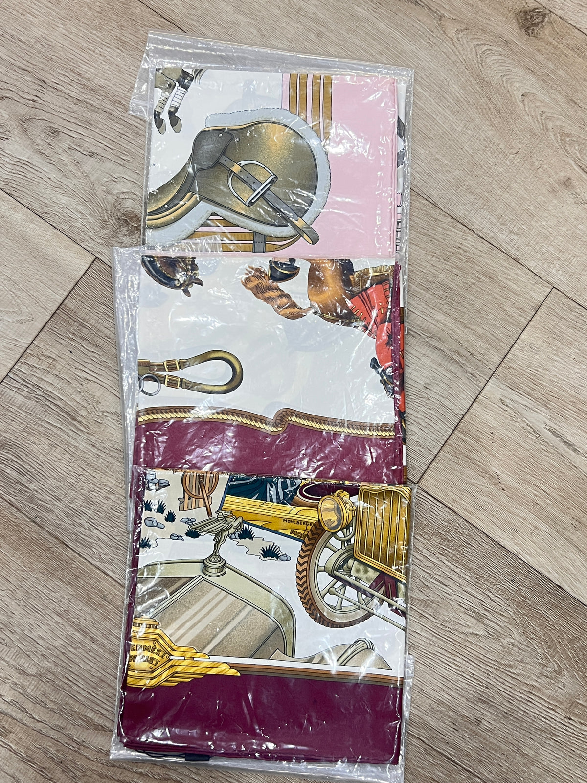 HERMES Scarf Bundle/ Hermes Evelyn +Longchamp