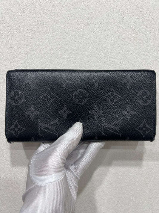 LOUIS VUITTON Monogram Black Wallet