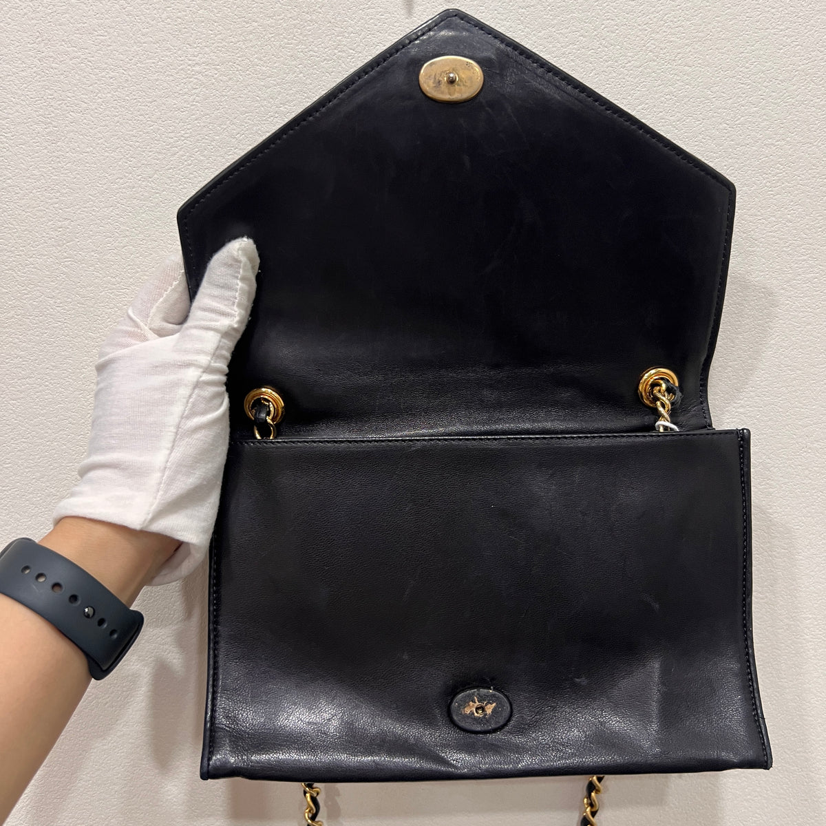CHANEL CC Envelope Flap Bag