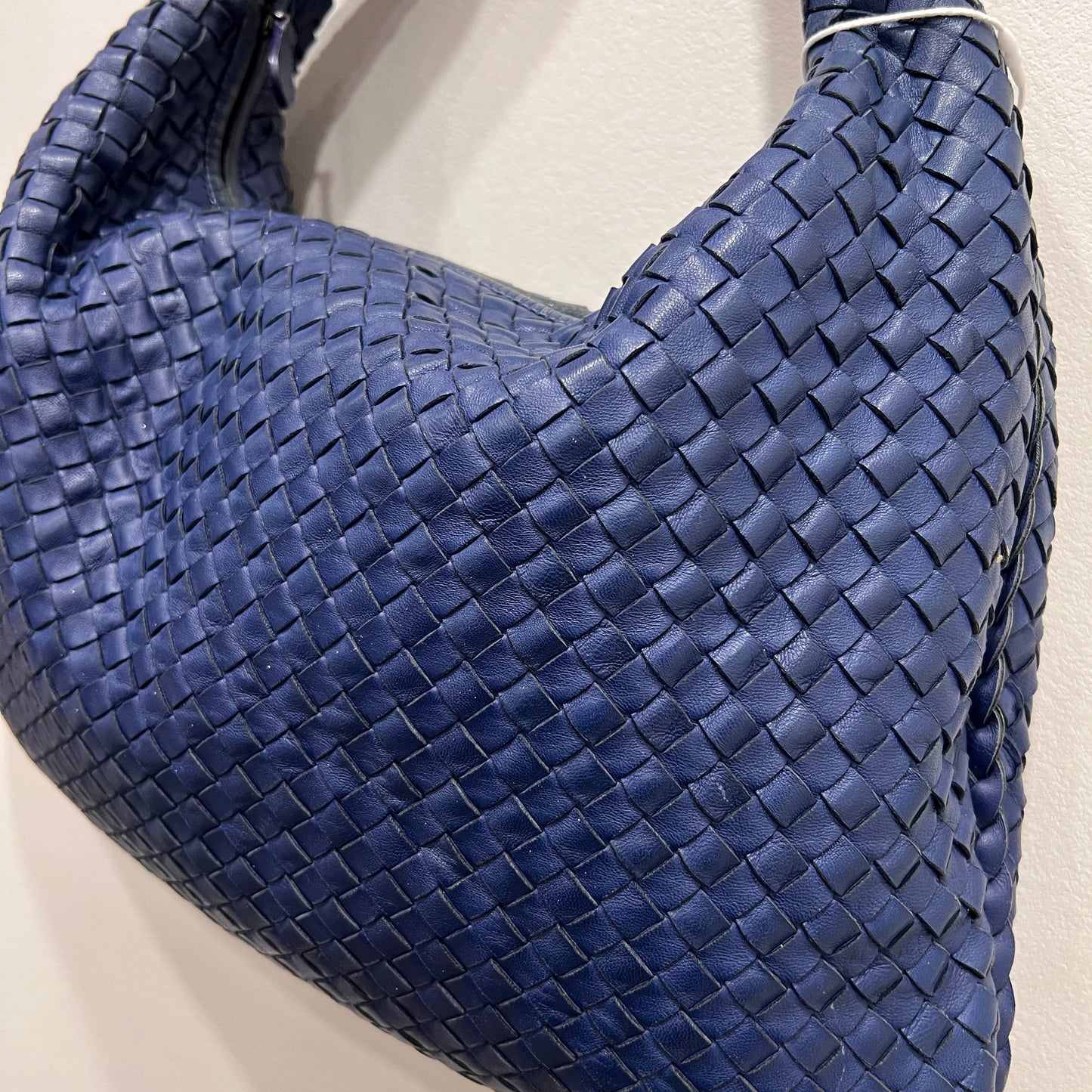 BOTTEGA VENETA Hobo Navy Interciatto Woven Napa Leather Bag