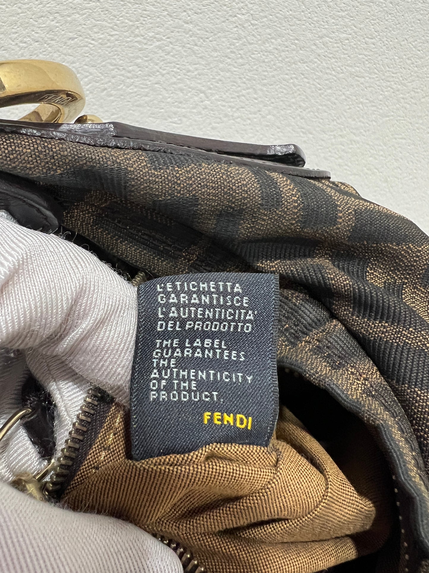 FENDI Croissant Chain Shoulder bag