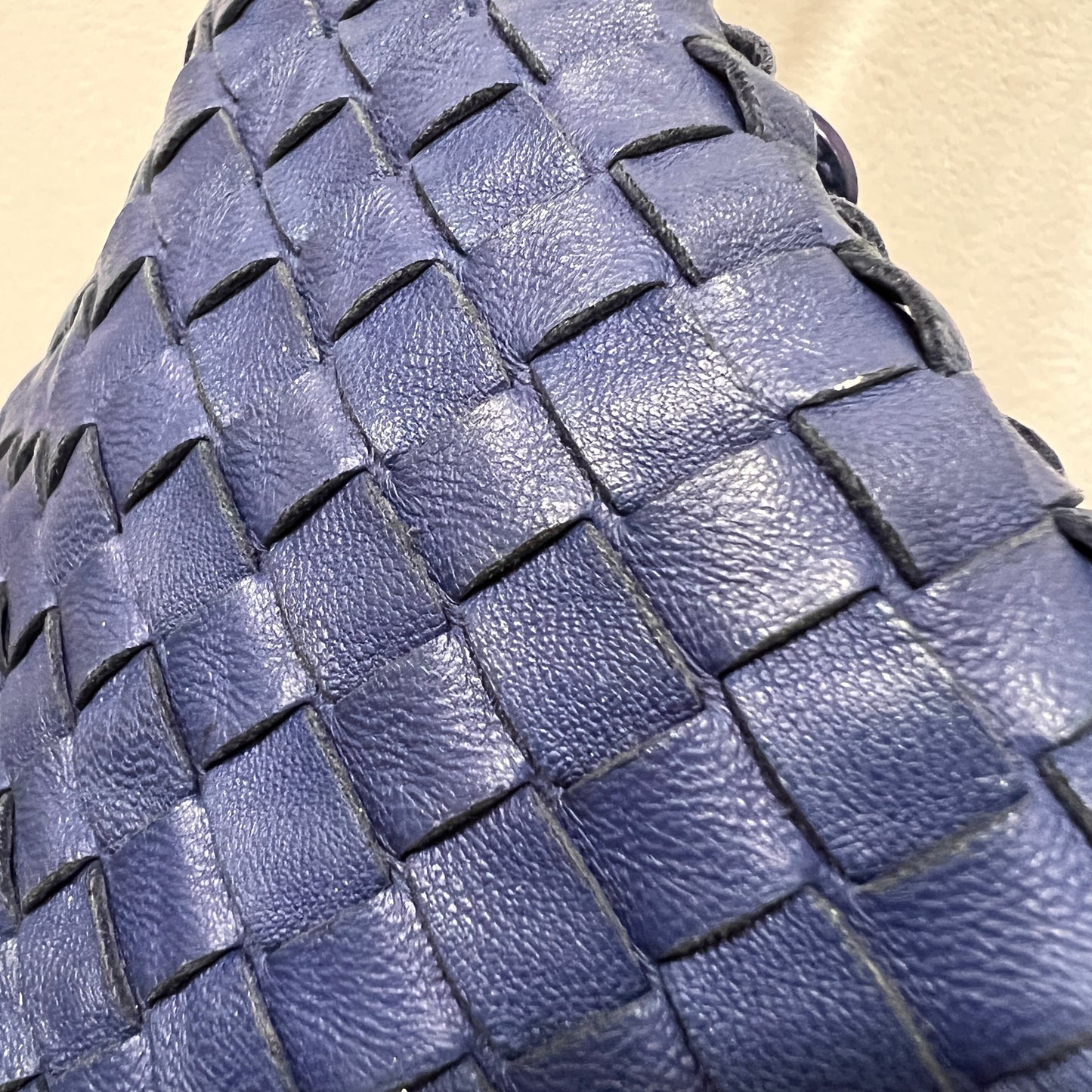 BOTTEGA VENETA Hobo Navy Interciatto Woven Napa Leather Bag