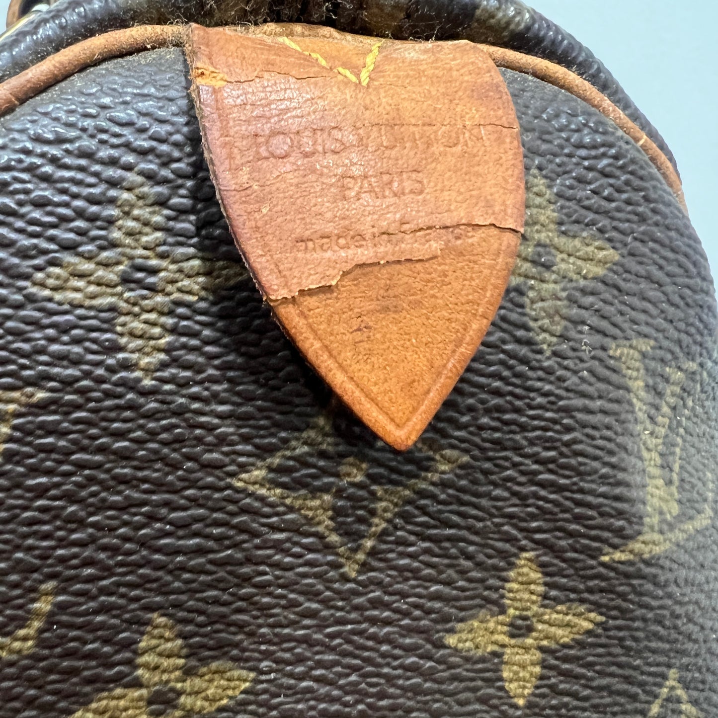 LOUIS VUITTON Speedy 25cm