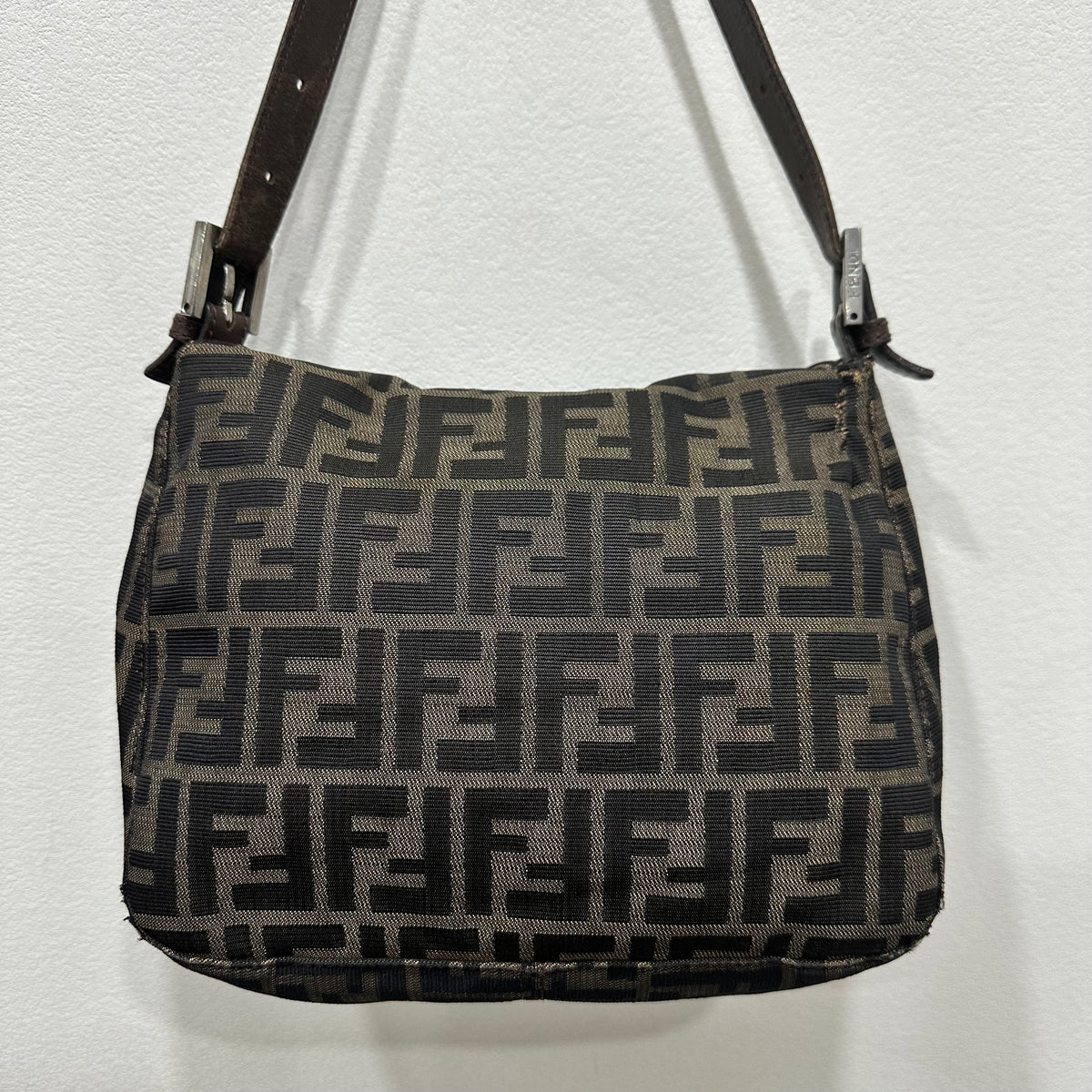 FENDI Mamma Flap Baguette