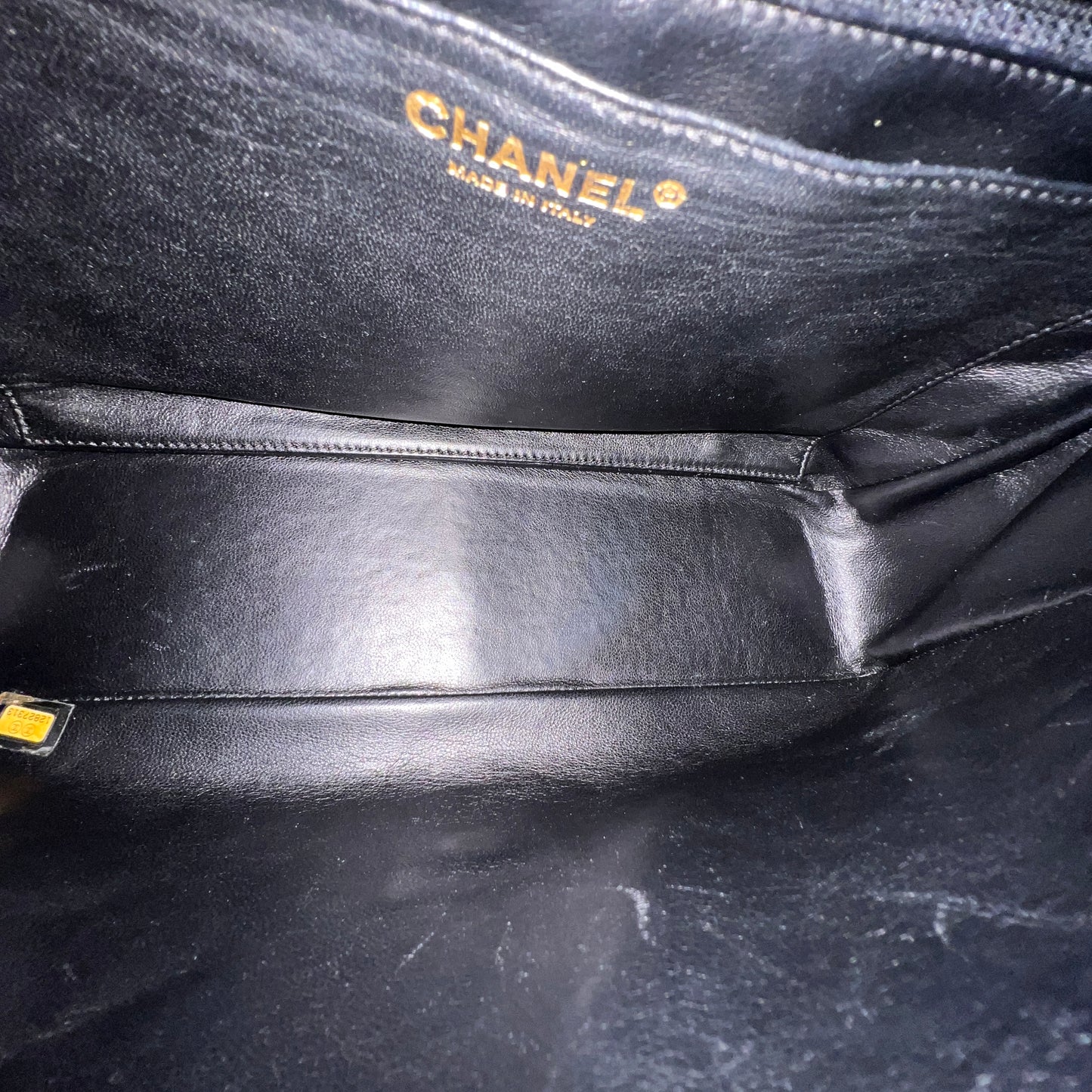 CHANEL Classic Caviar Jumbo Flap
