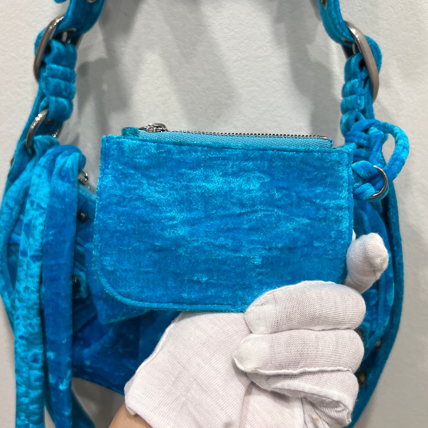 BALENCIAGA Le Cagole velvet handbag