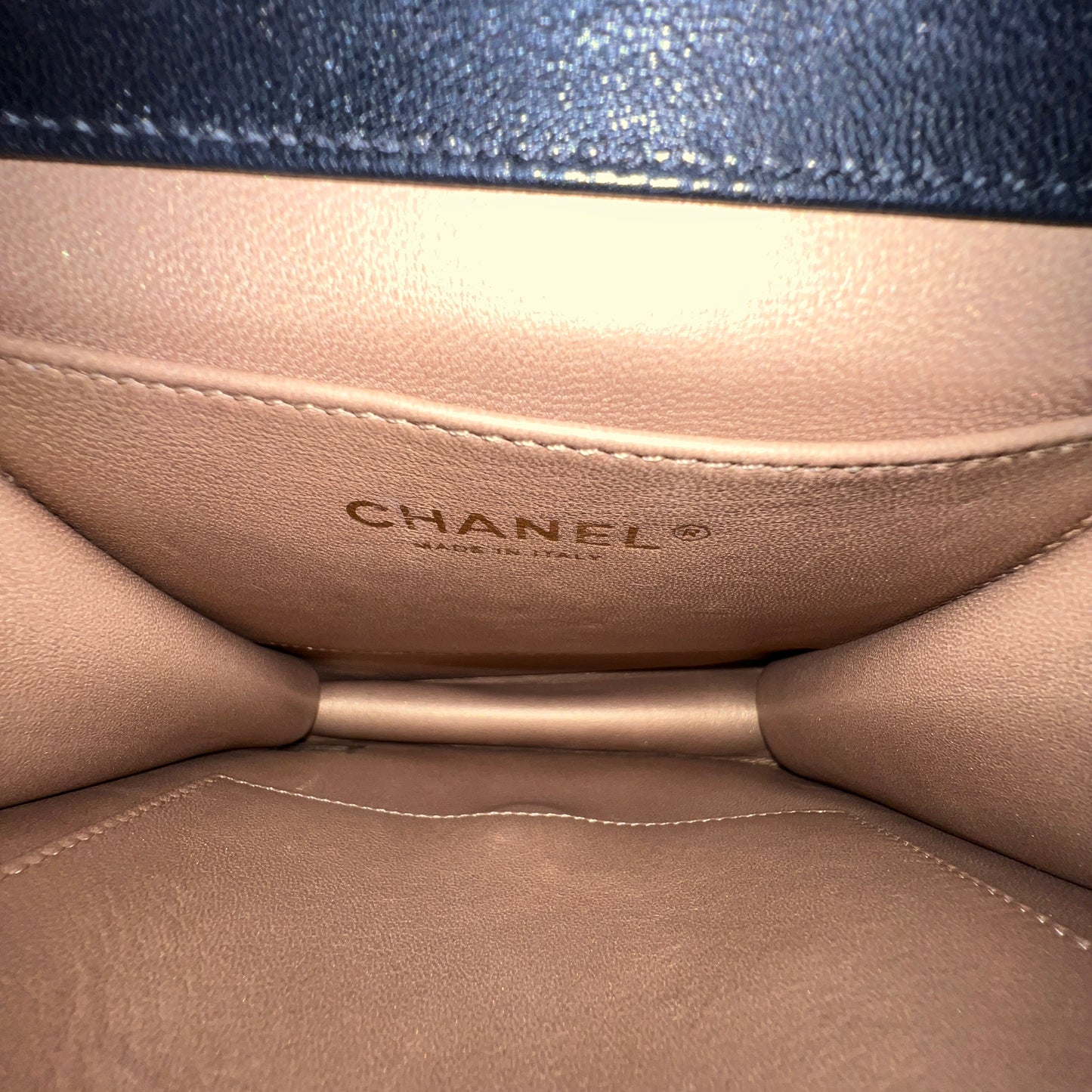 CHANEL Mini Chic Pearl Flap Bag Quilted