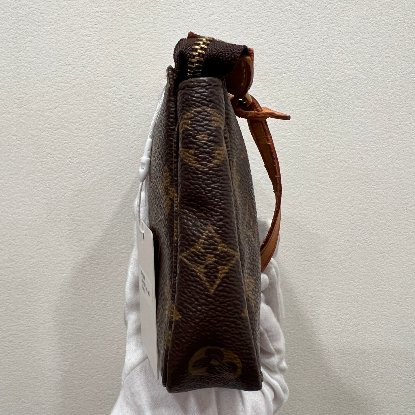 LOUIS VUITTON Accessory Pouchette