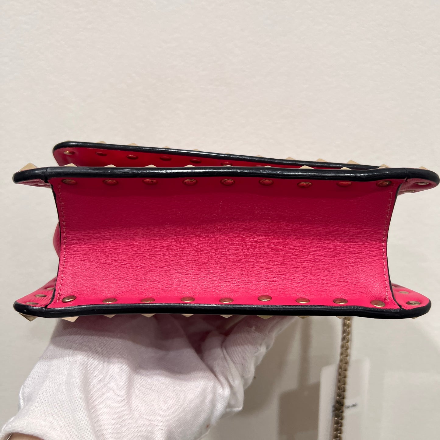 VALENTINO Garavani Rockstud Flap Chain Bag