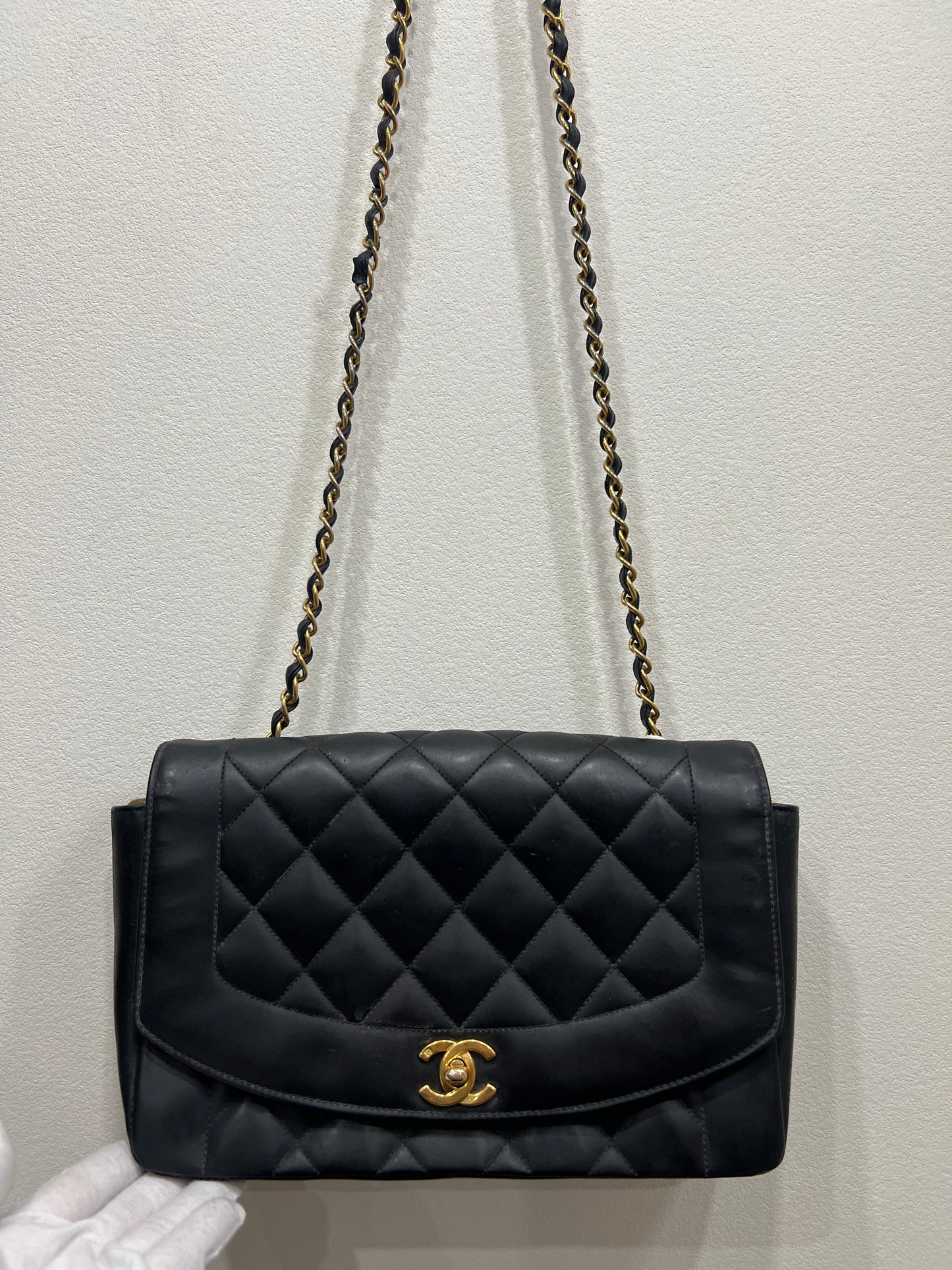 CHANEL Diana