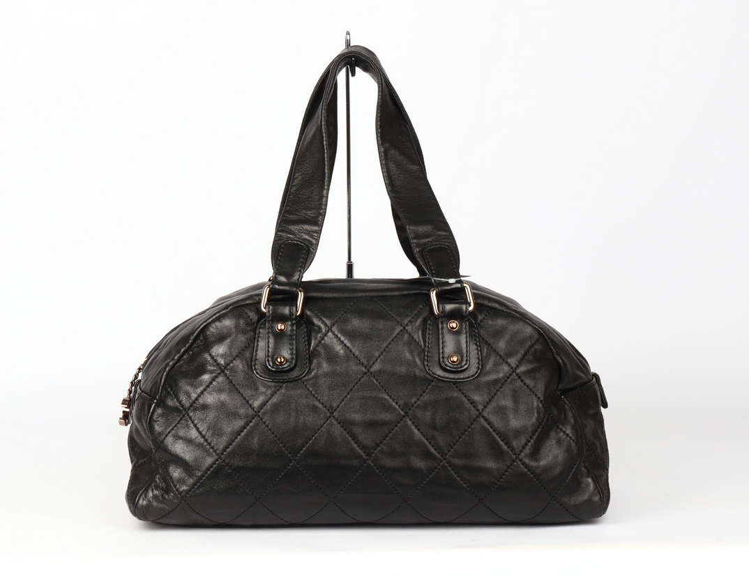 CHANEL vintage bowling bag  leather