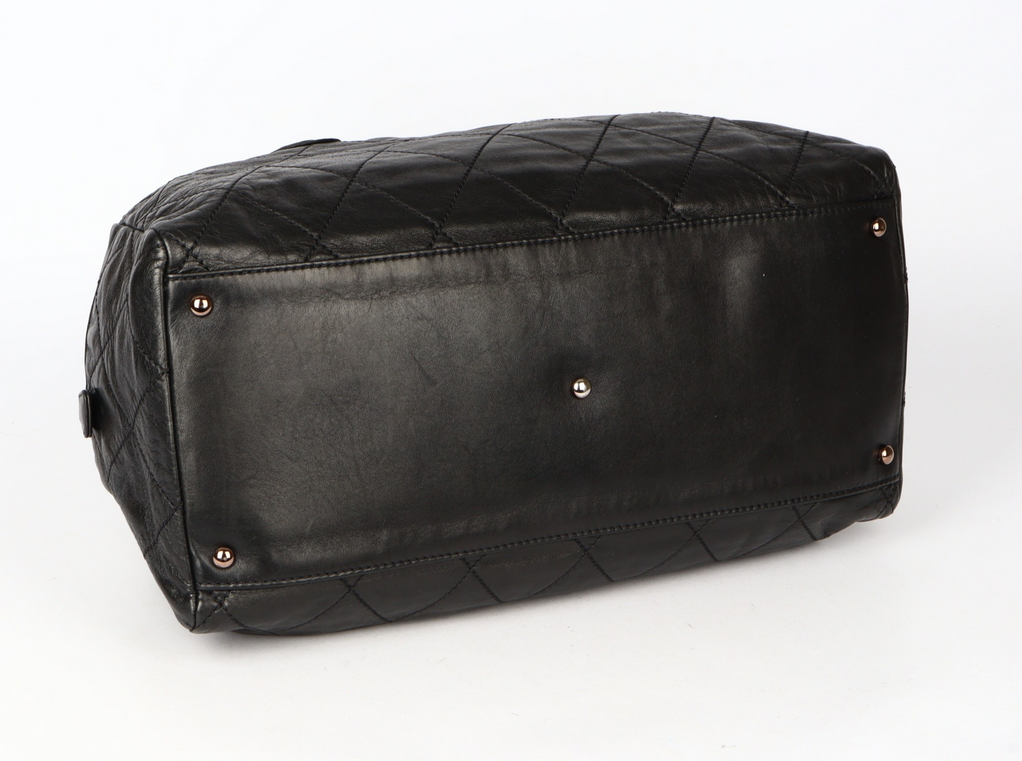 CHANEL vintage bowling bag  leather