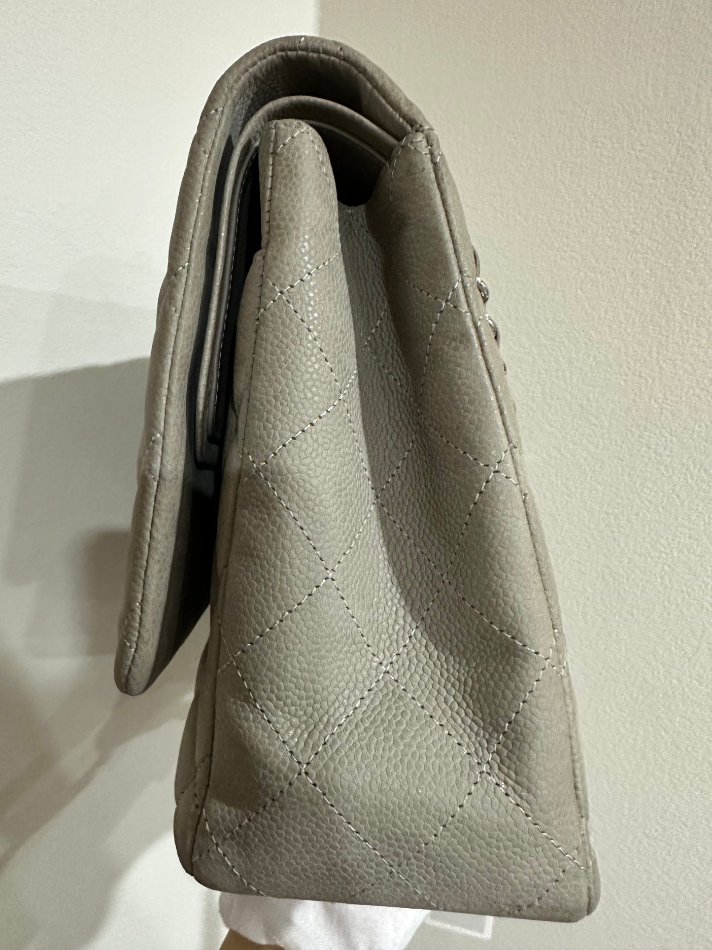 Chanel double flap maxi caviar grey
