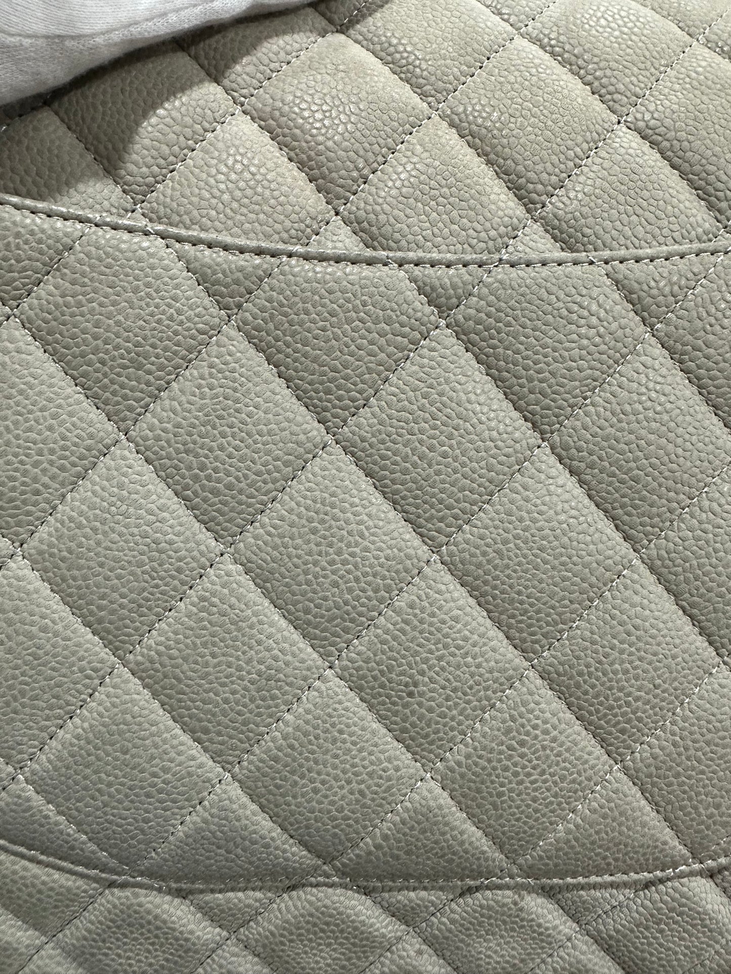 Chanel double flap maxi caviar grey