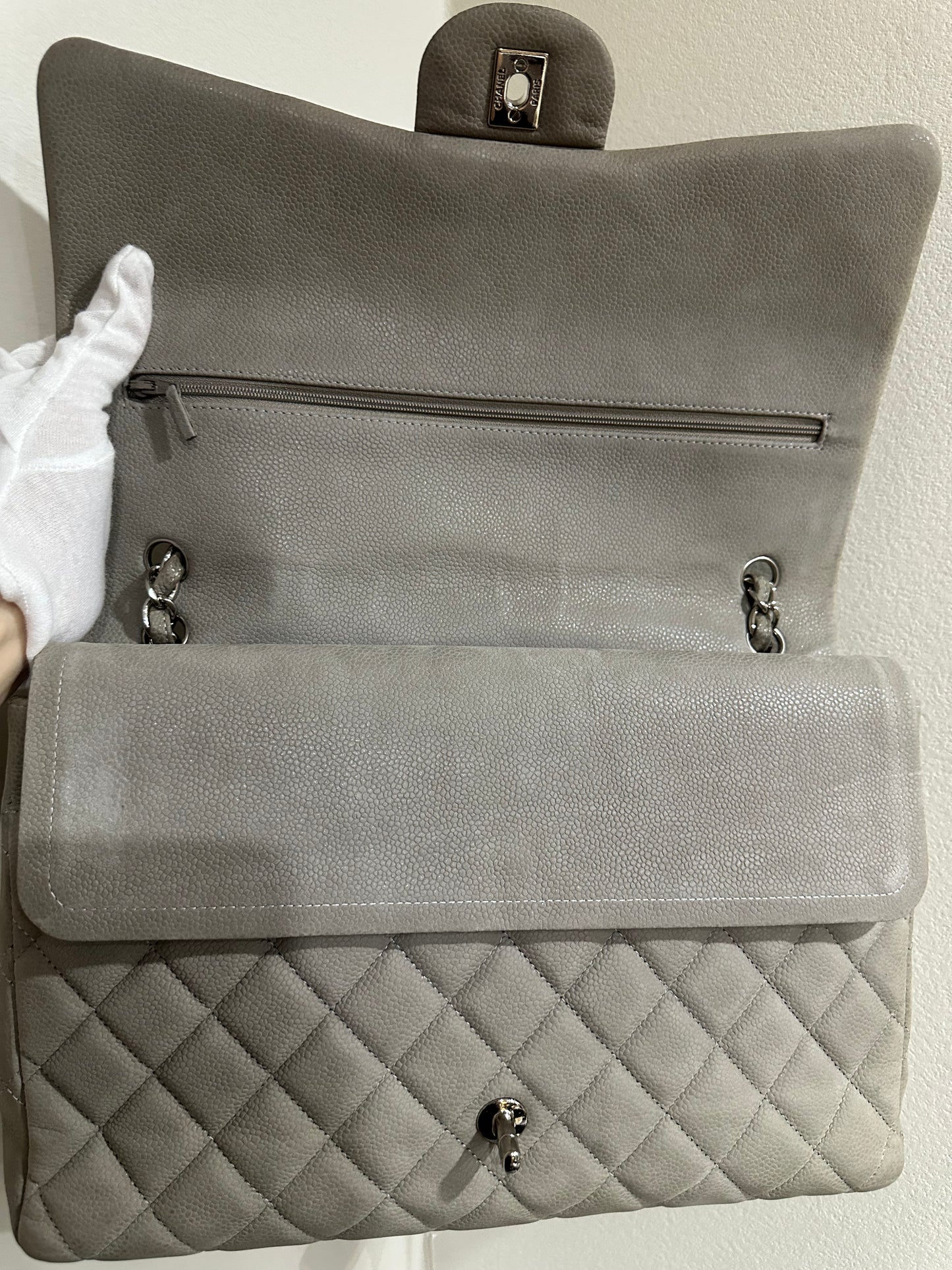 Chanel double flap maxi caviar grey