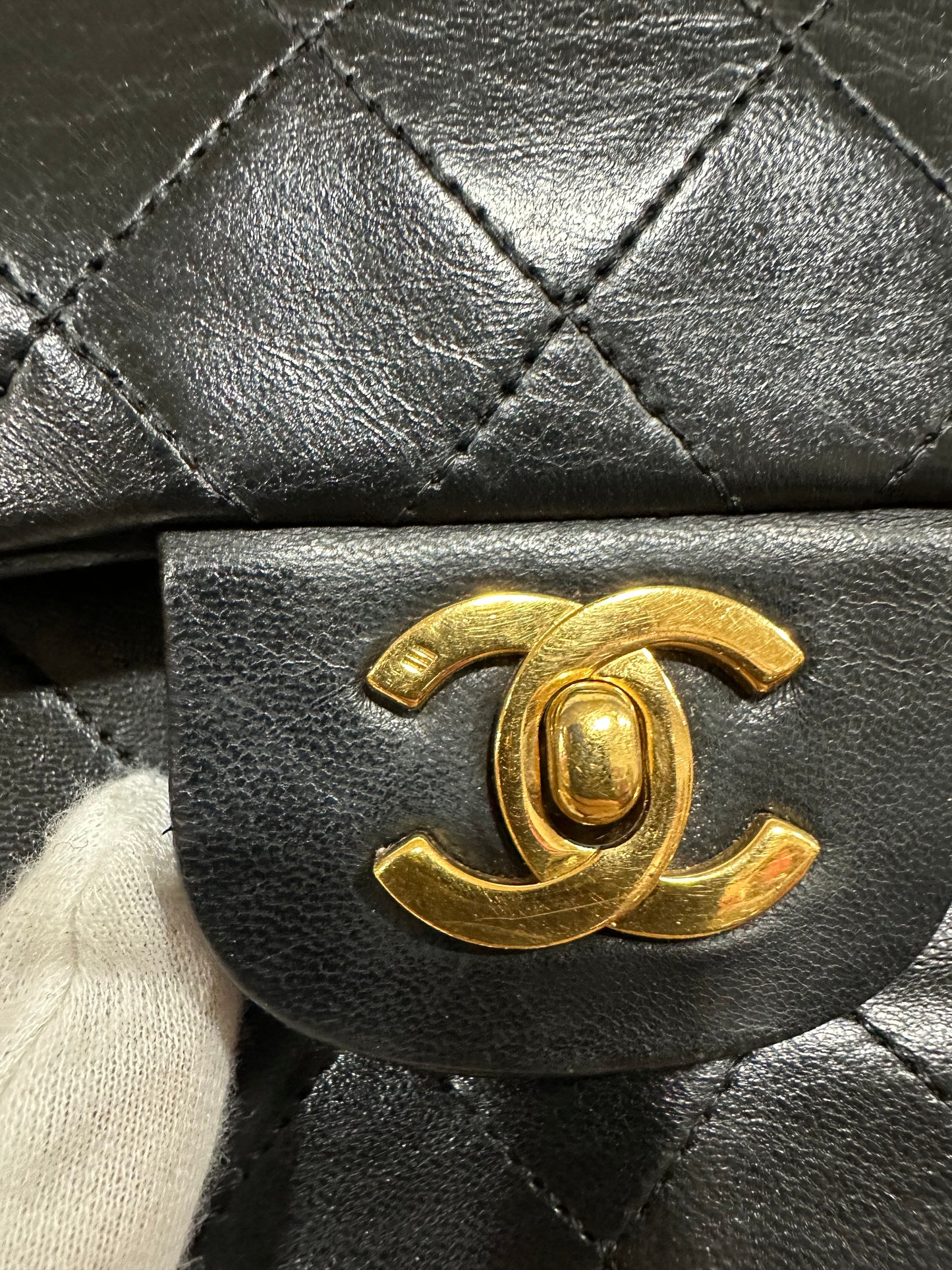 Chanel double flap 23 year 1986