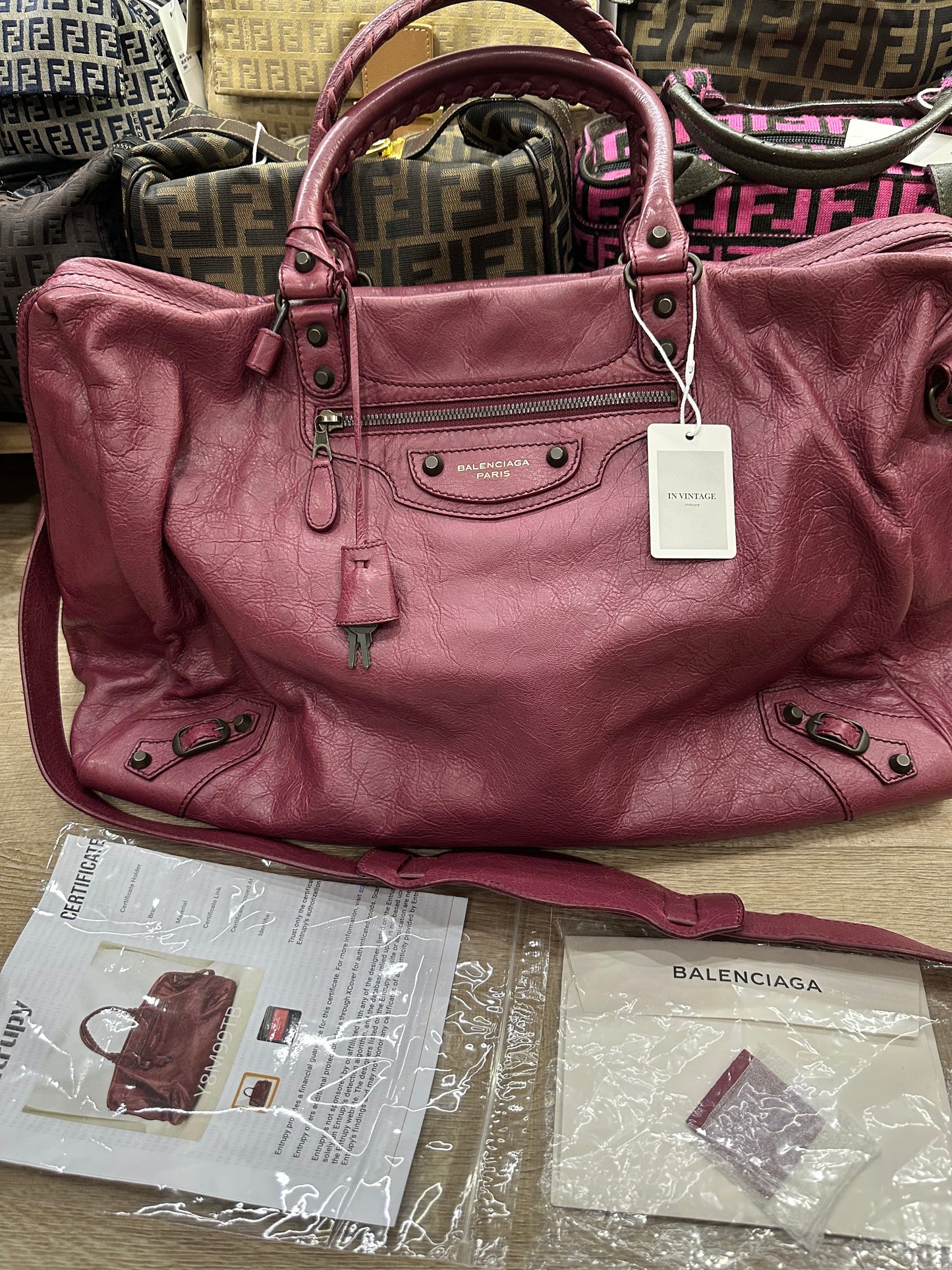 Balenciaga Voyage 24H Travel Bag (2642902)