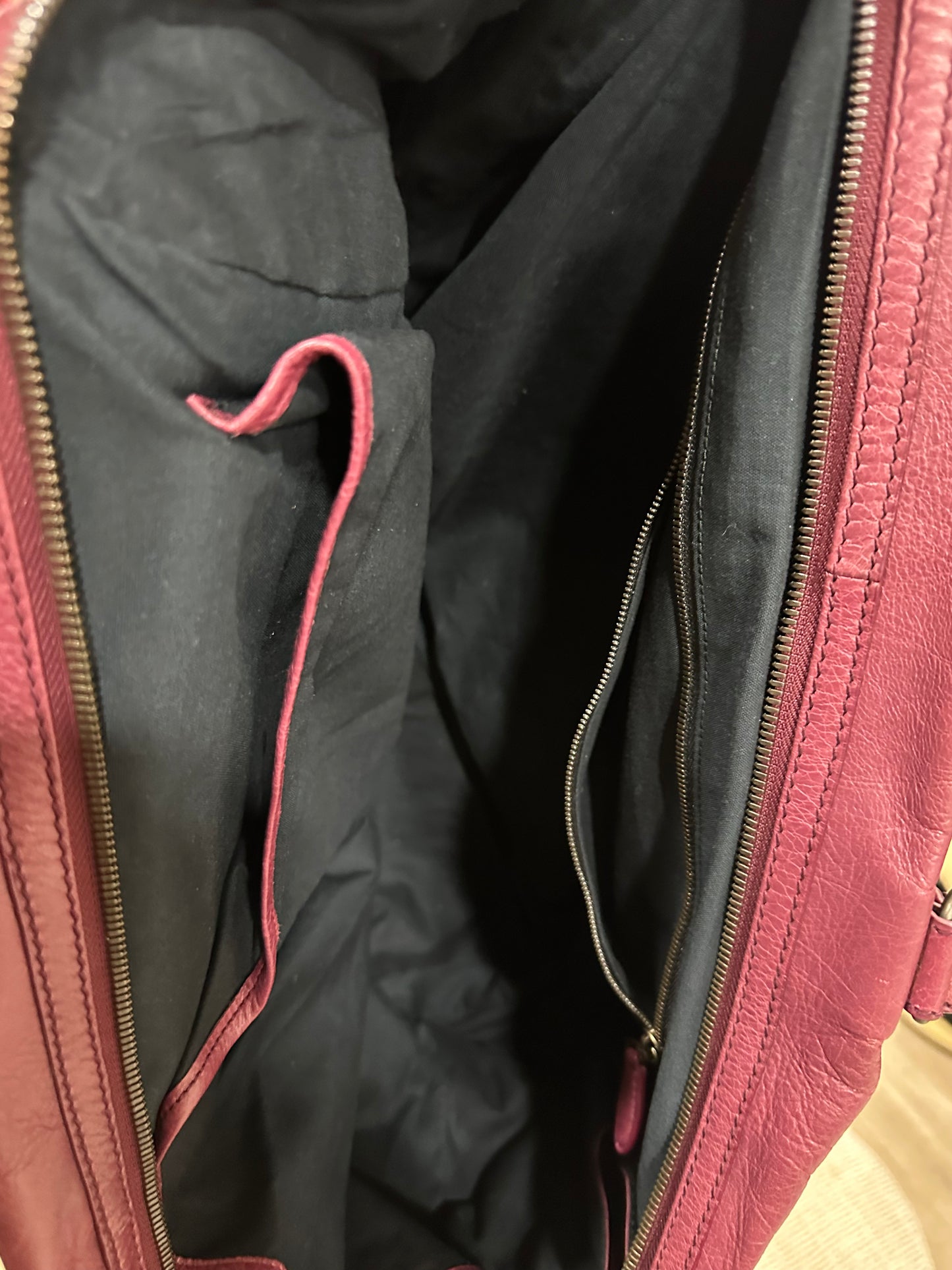 Balenciaga Voyage 24H Travel Bag (2642902)