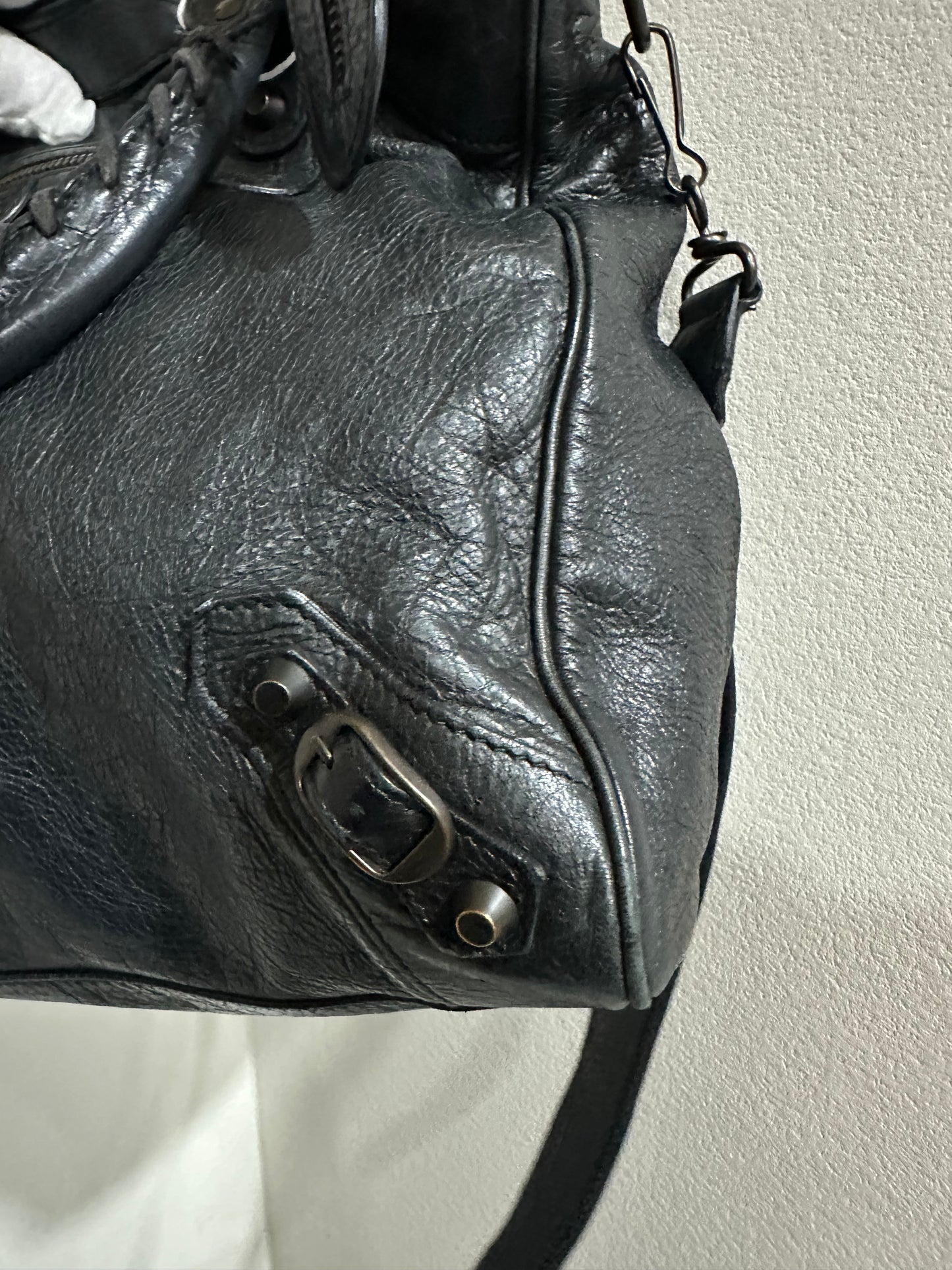 Balenciaga city
