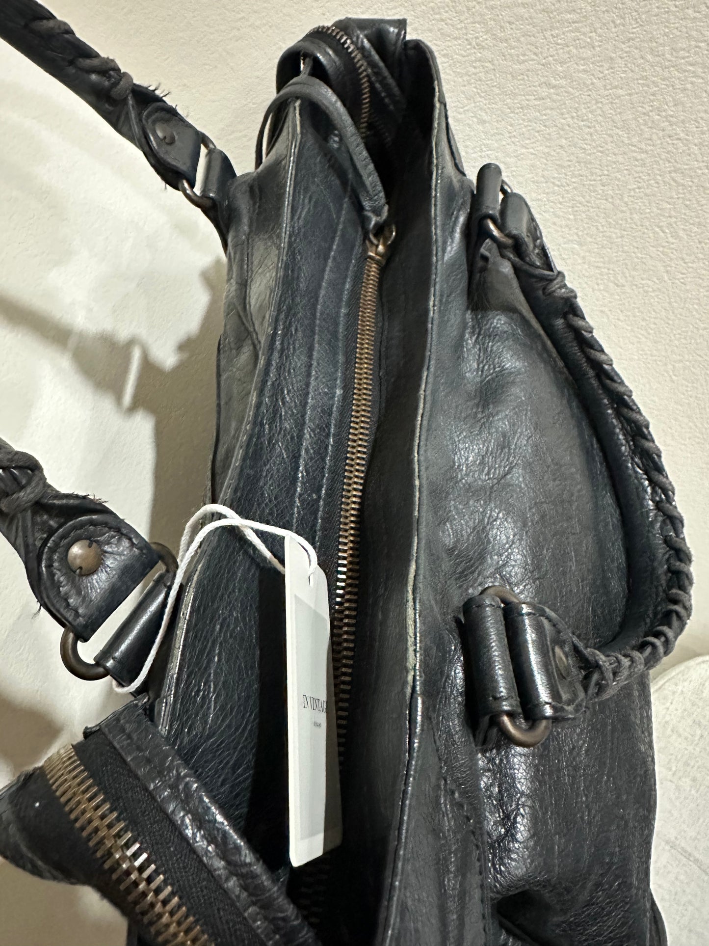 Balenciaga city
