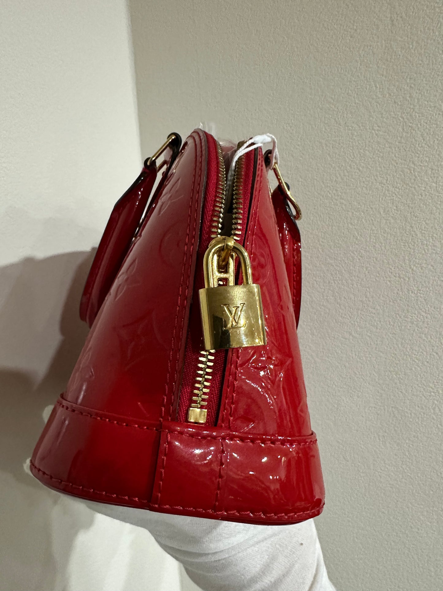 Louis Vuitton Alma bb