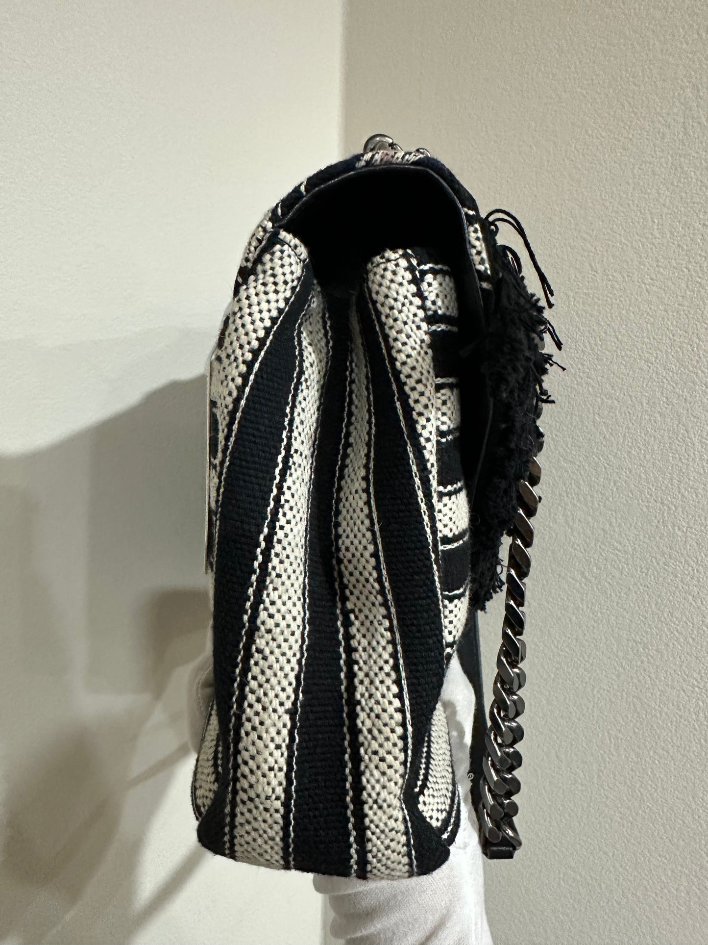 YSL COLLEGE BERBER CLOTH BLACK WHITE CHEVRON SHOULDER BAG (6732985)
