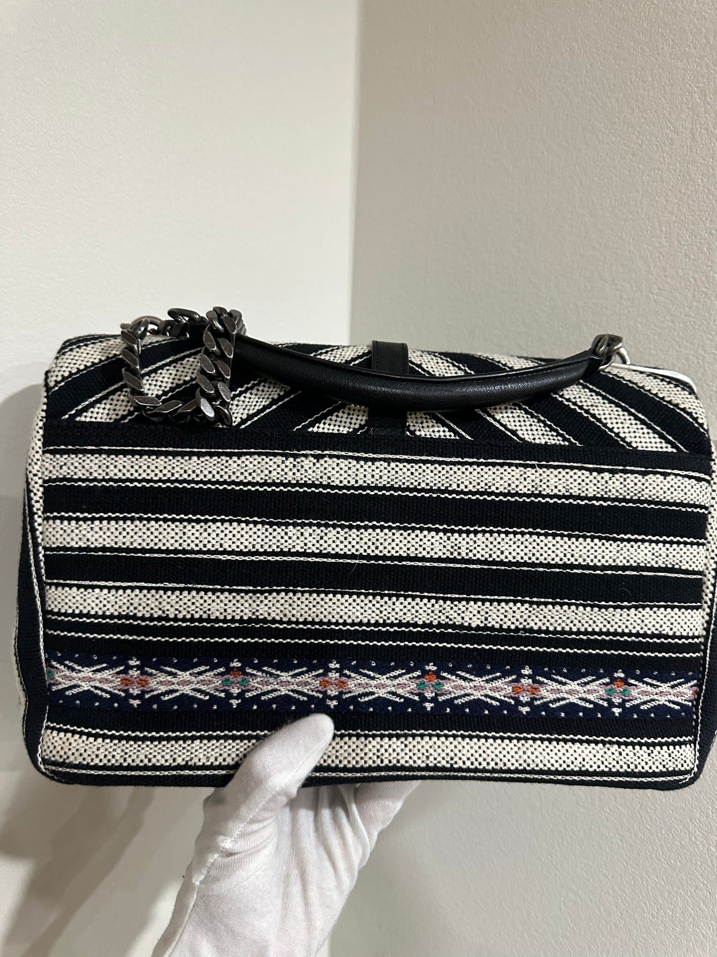 YSL COLLEGE BERBER CLOTH BLACK WHITE CHEVRON SHOULDER BAG (6732985)