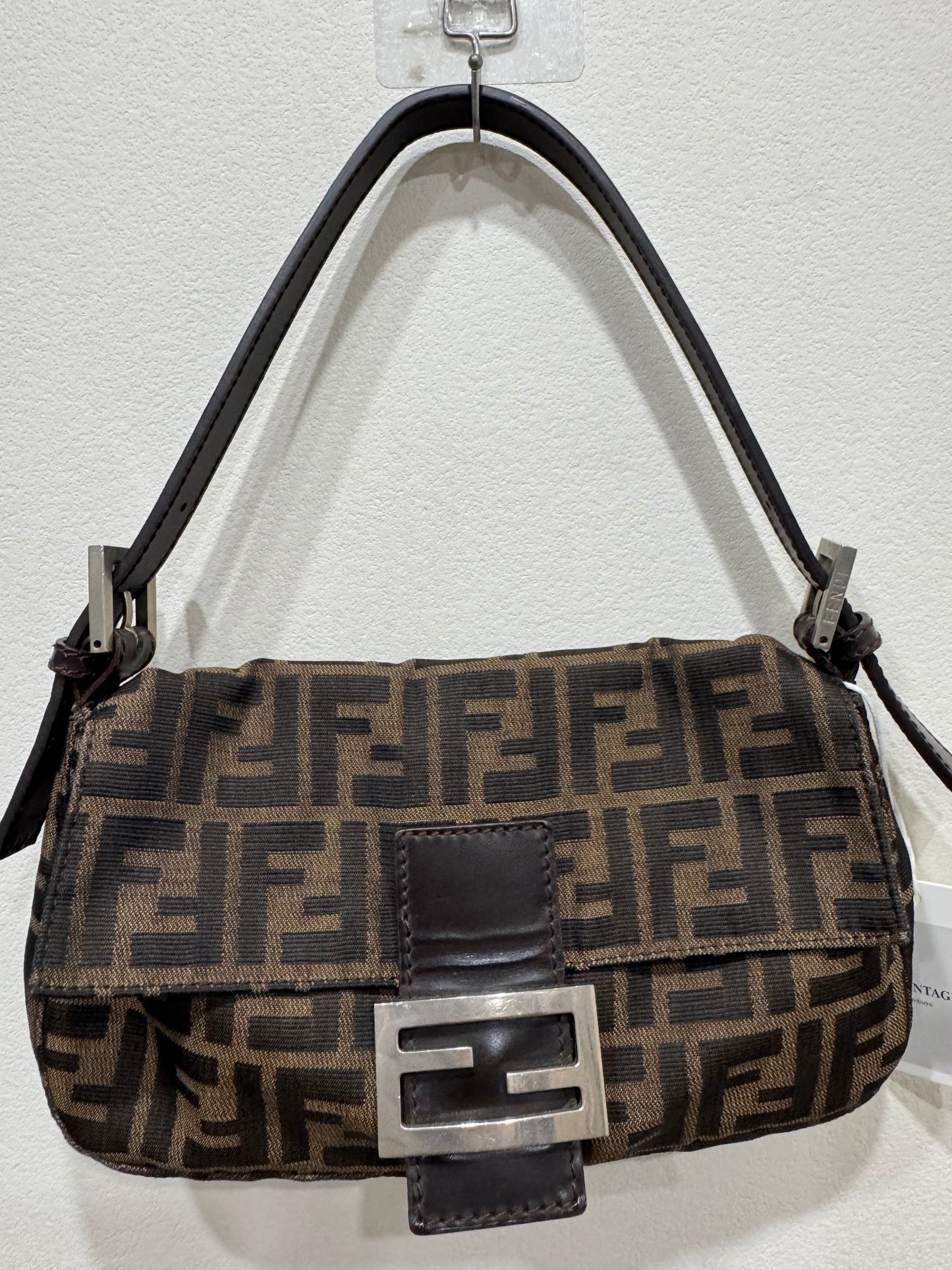 Fendi baguette