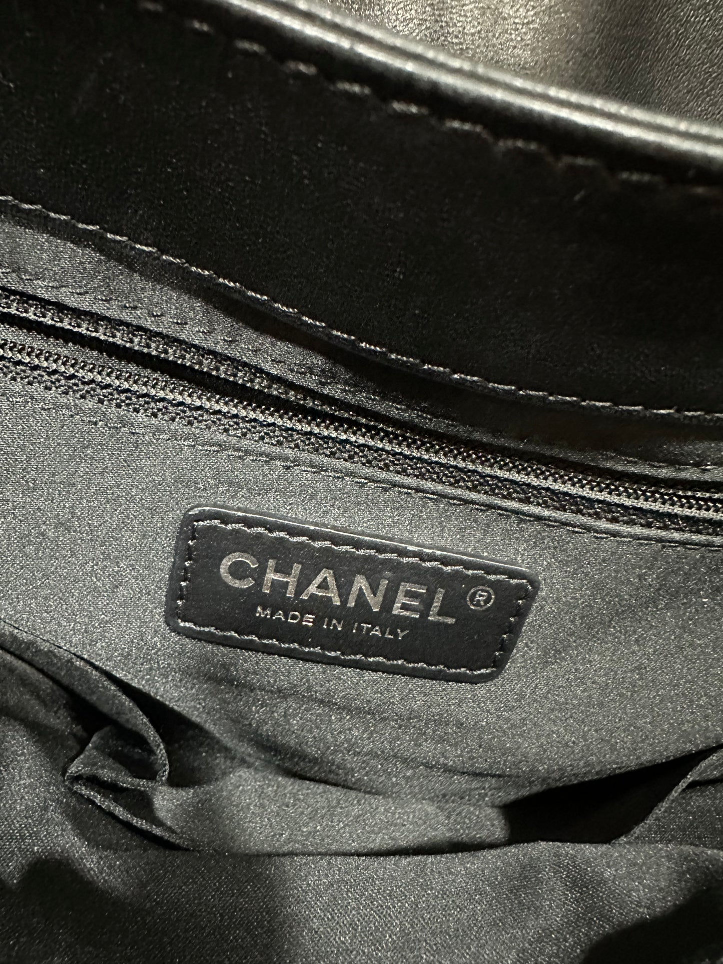 Chanel flap shoulder bag